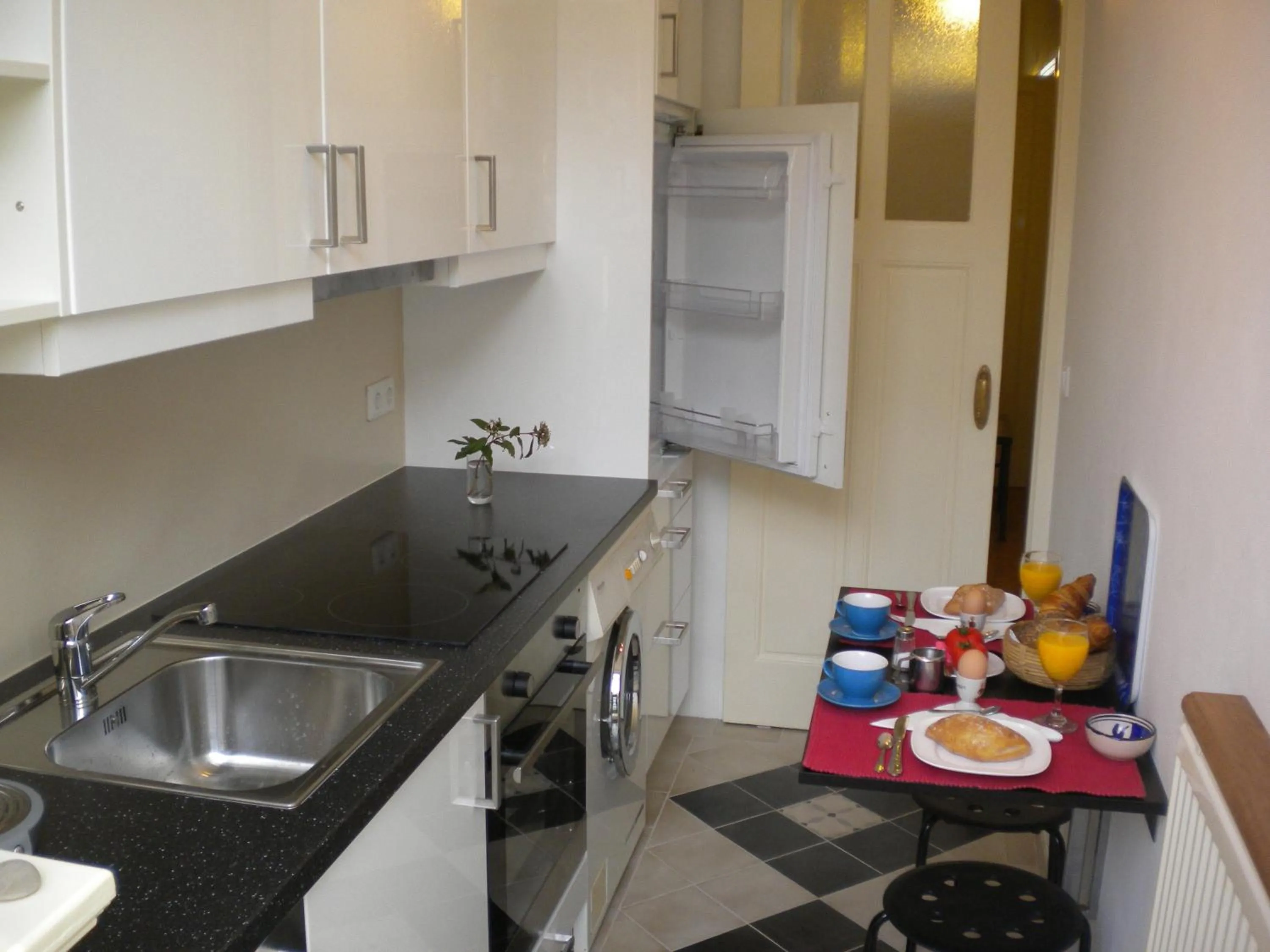 Kitchen or kitchenette in Bed & Breakfast Maria