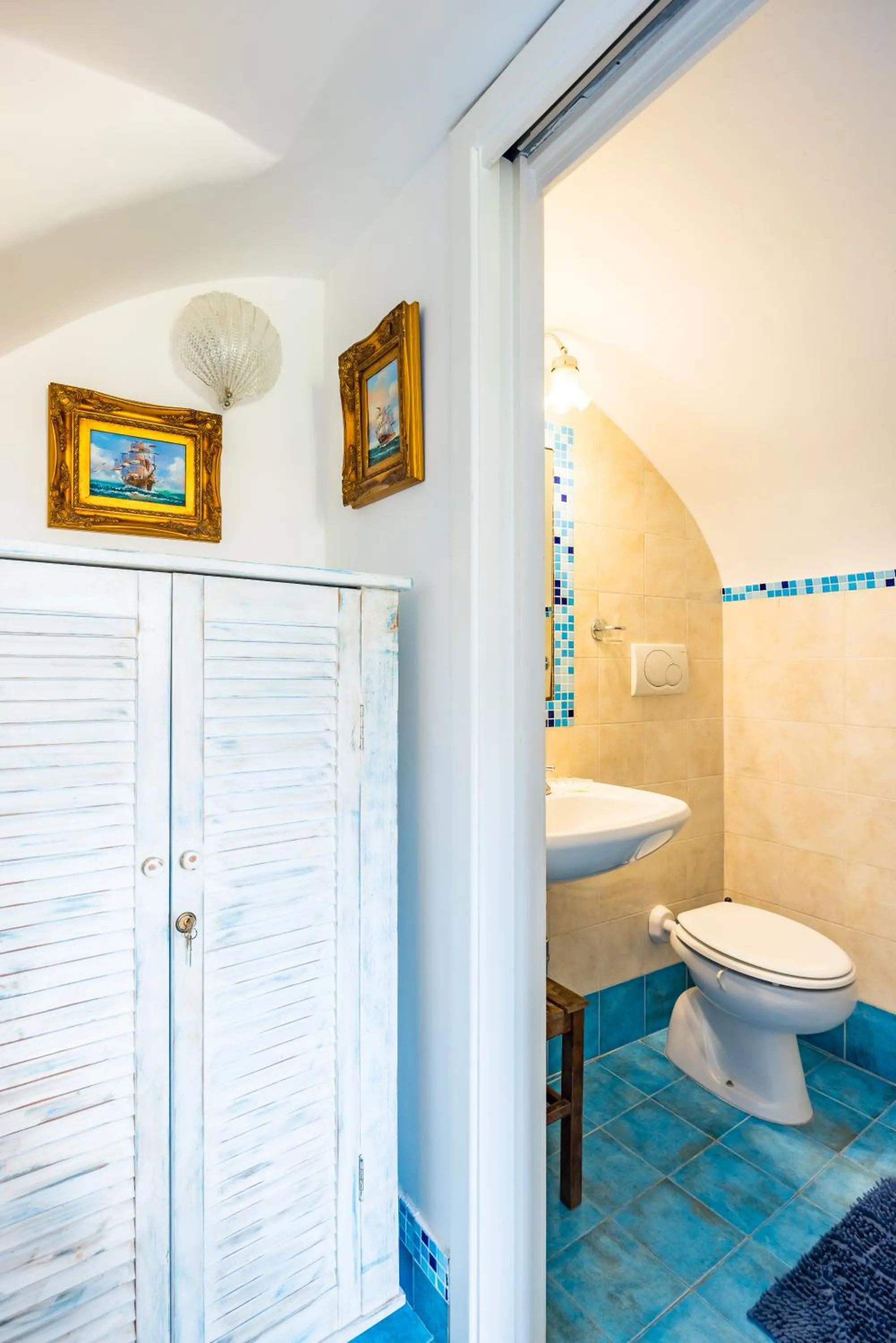 Bathroom in Orchid Corner Guesthouse