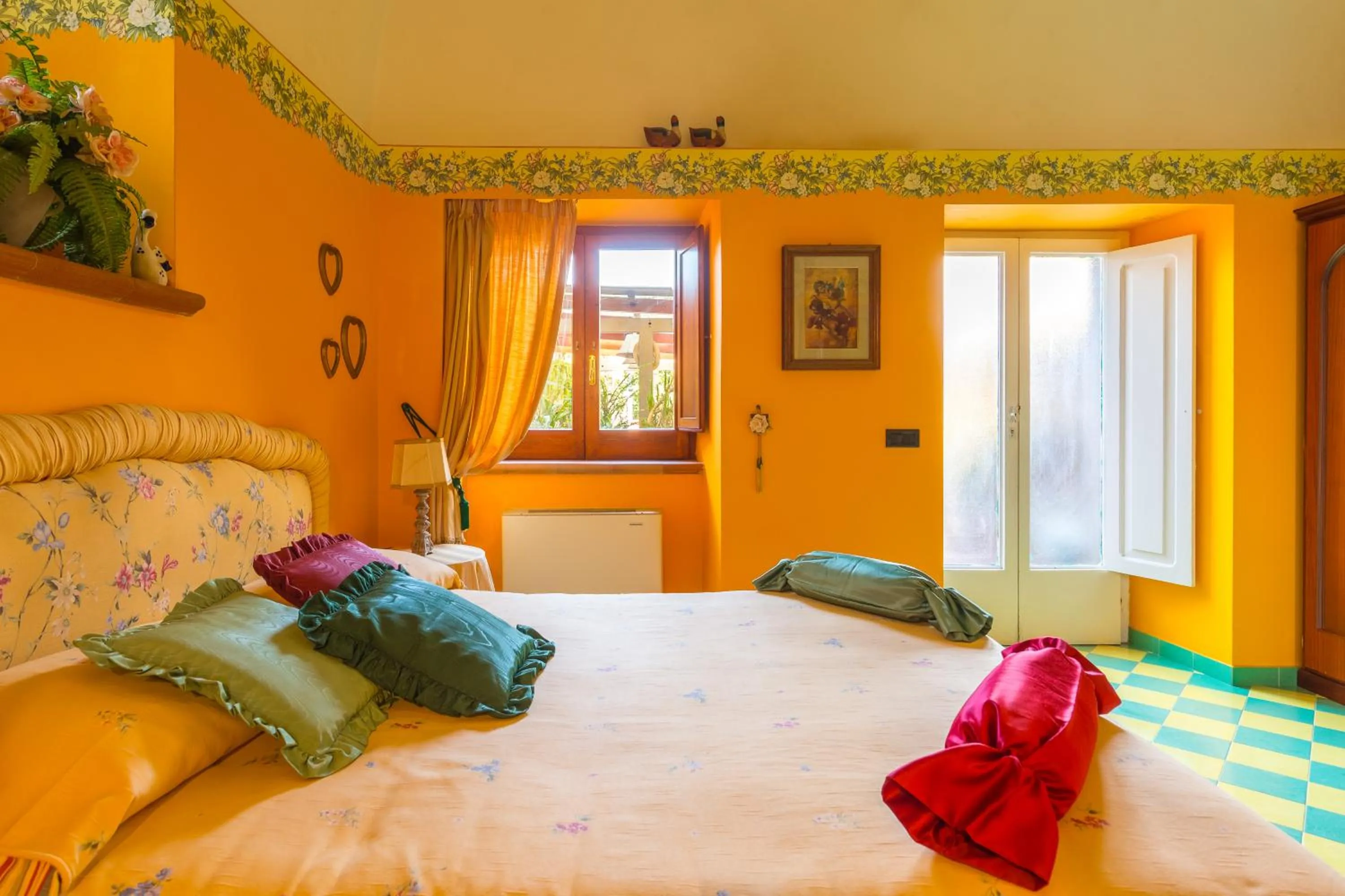 Photo of the whole room, Bed in Orchid Corner Guesthouse