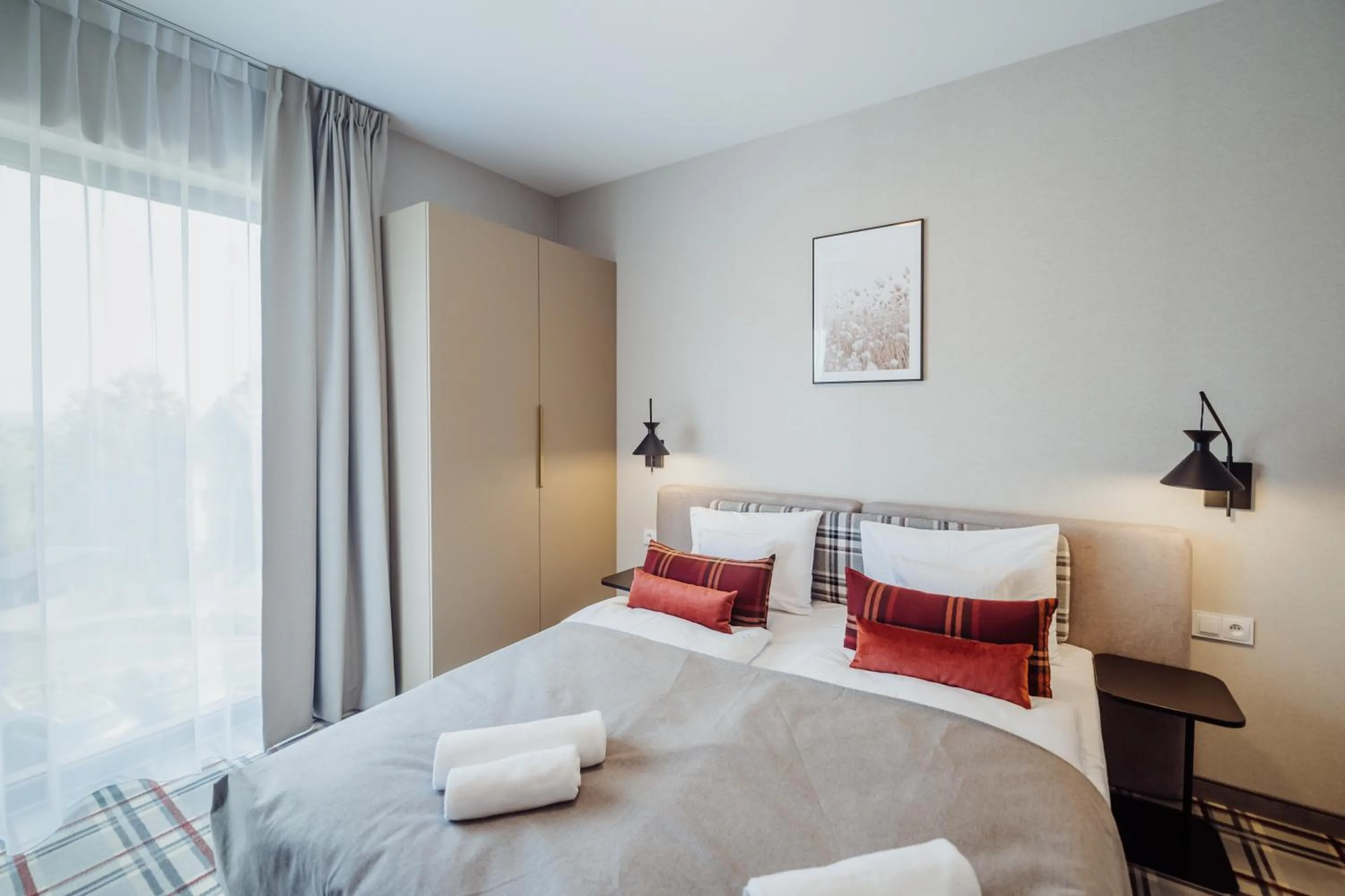 Bedroom, Bed in Green Adults
