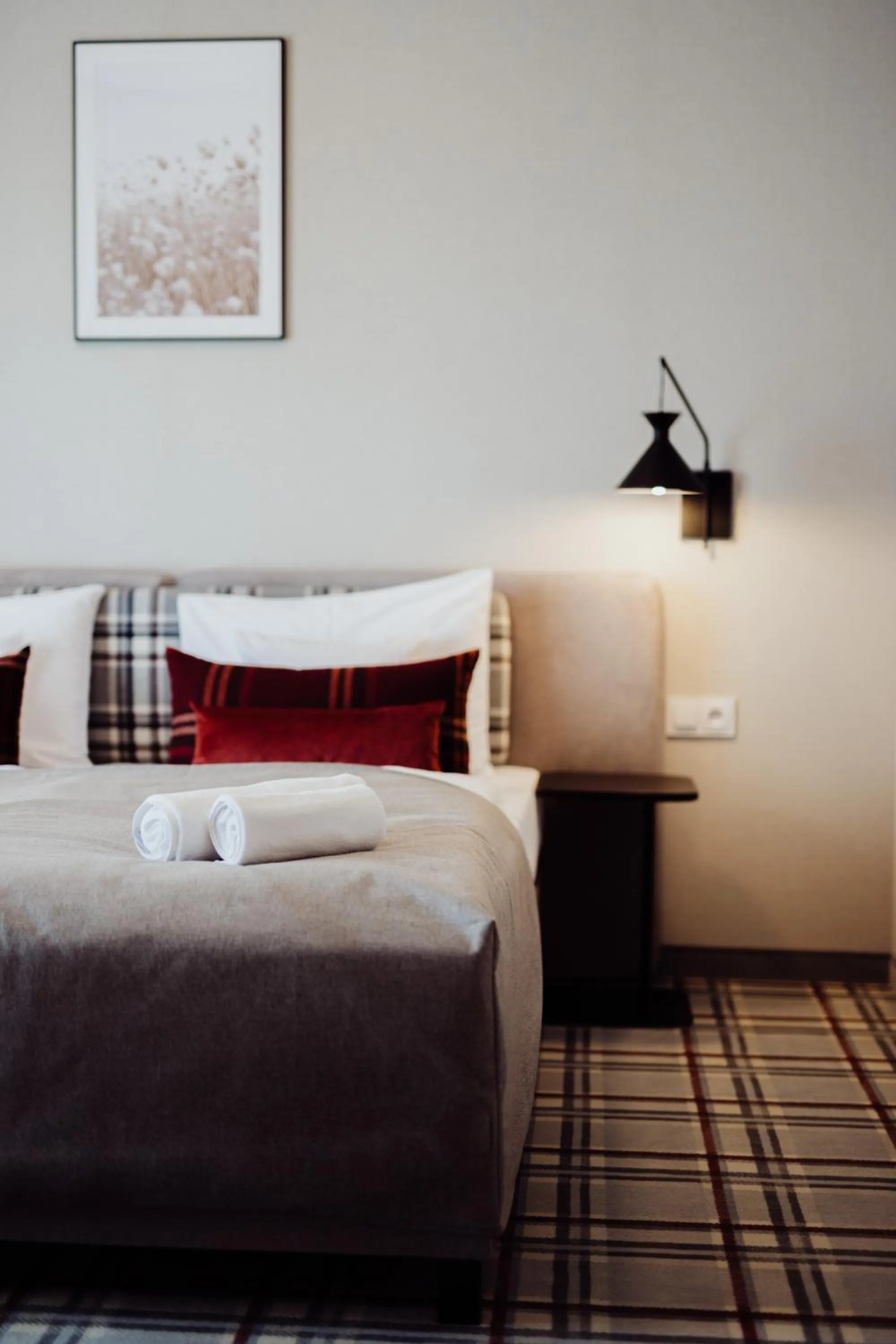 Bedroom, Bed in Green Adults