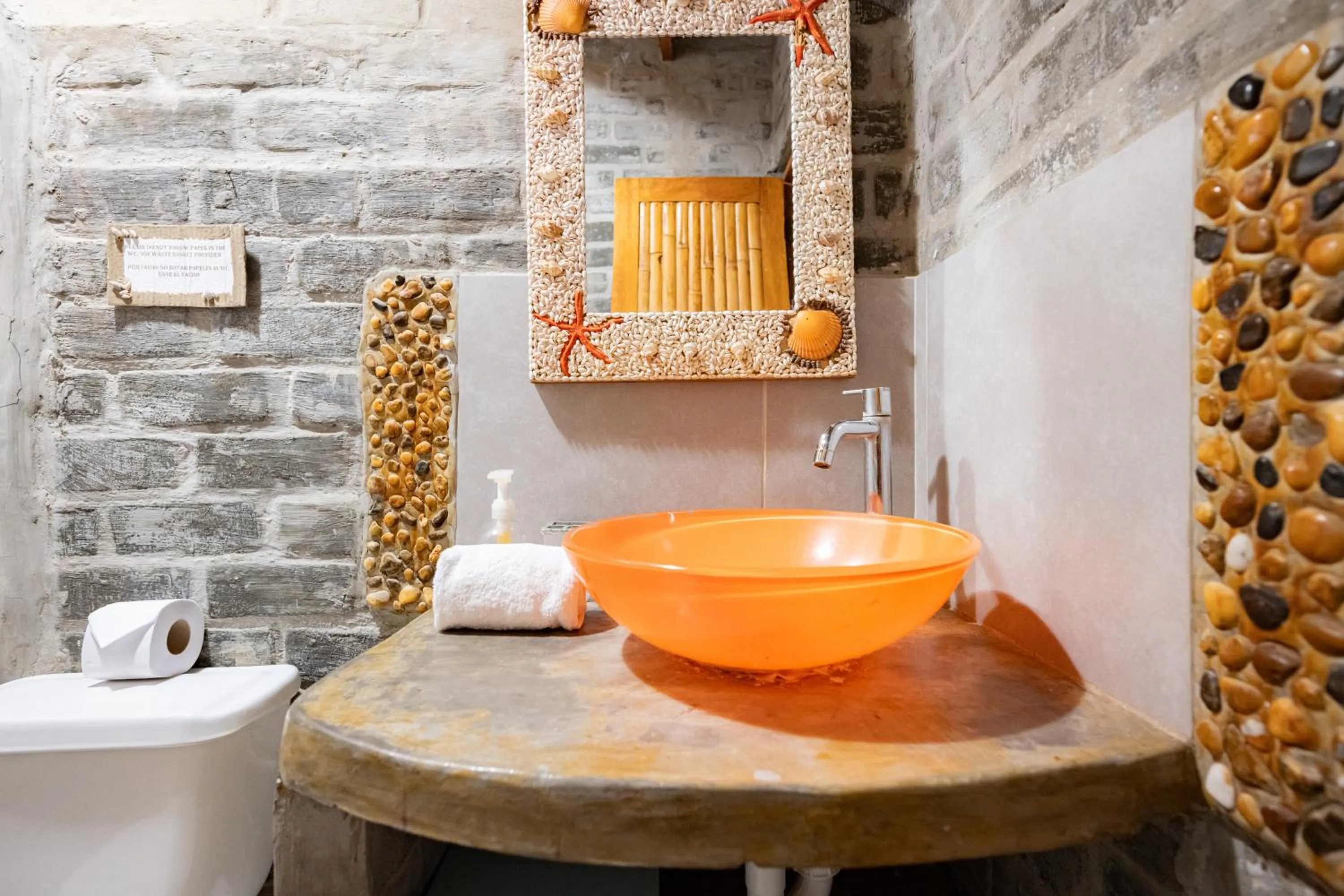 Toilet in Hospedaje La Quebrada