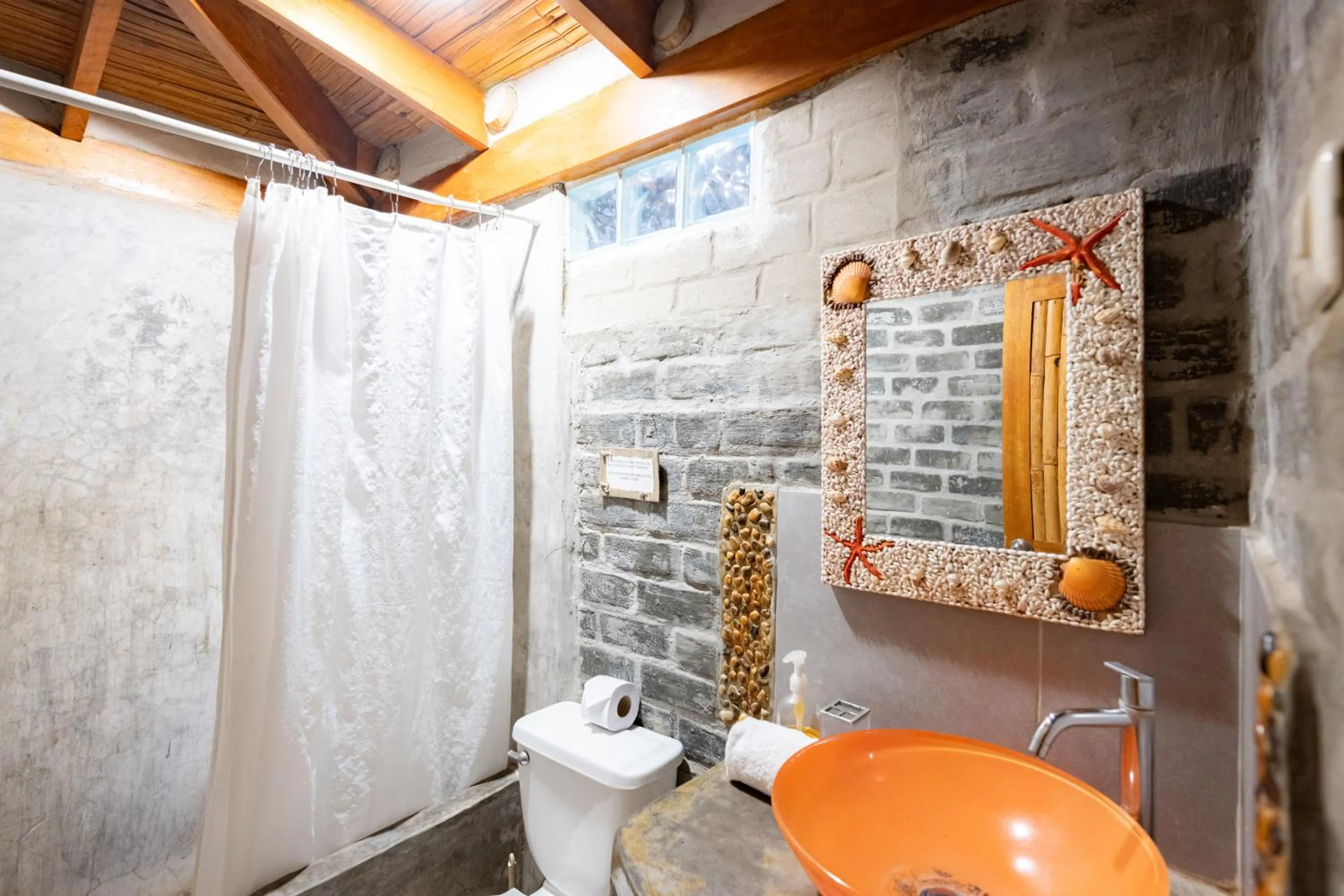 Shower in Hospedaje La Quebrada