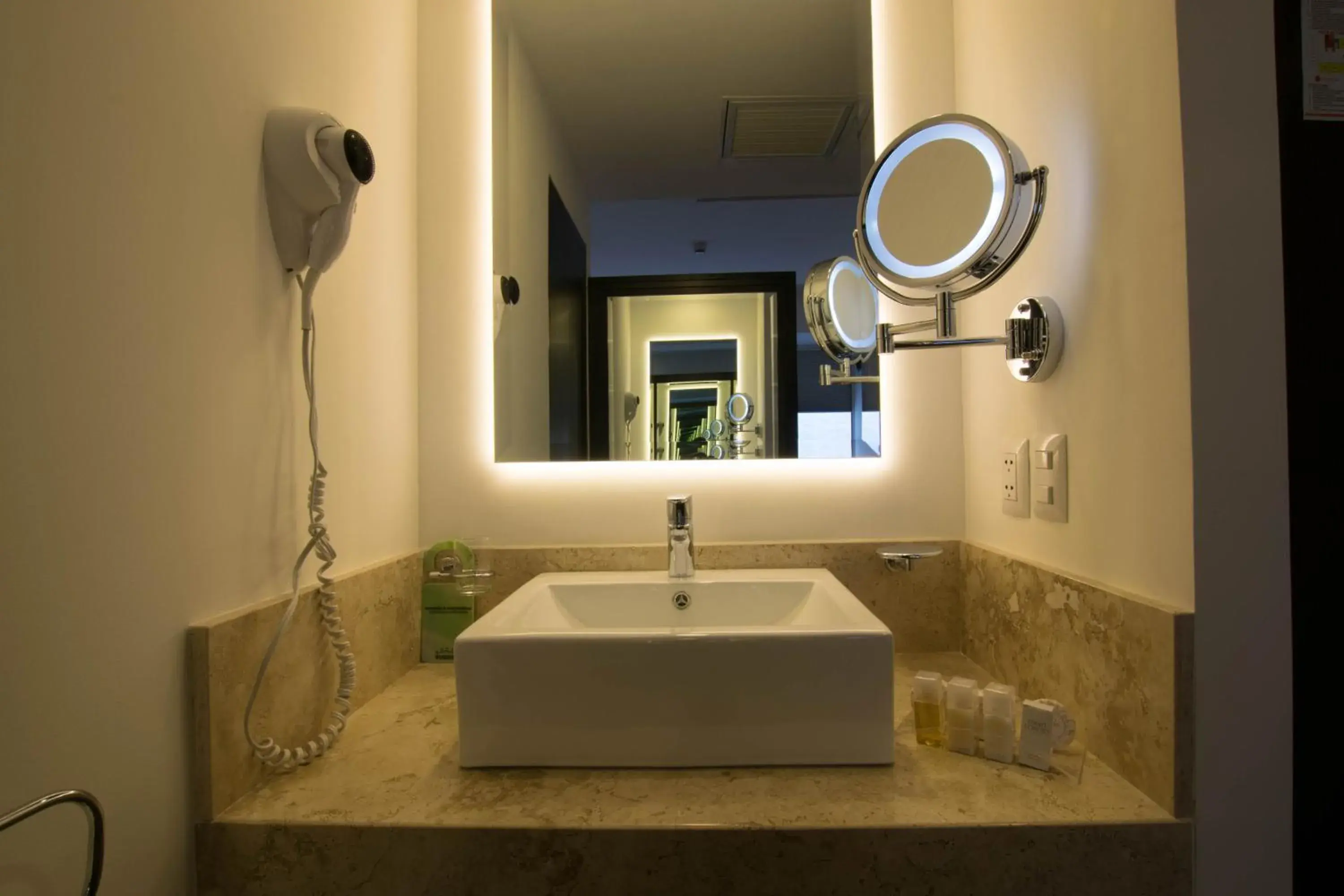 Bathroom in Hotel Stadium Leon Bathroom in Hotel Stadium Leon