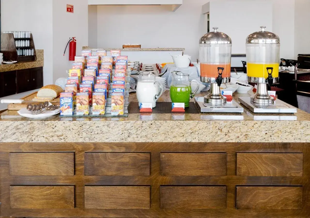 Breakfast in Hotel Stadium Leon Breakfast in Hotel Stadium Leon