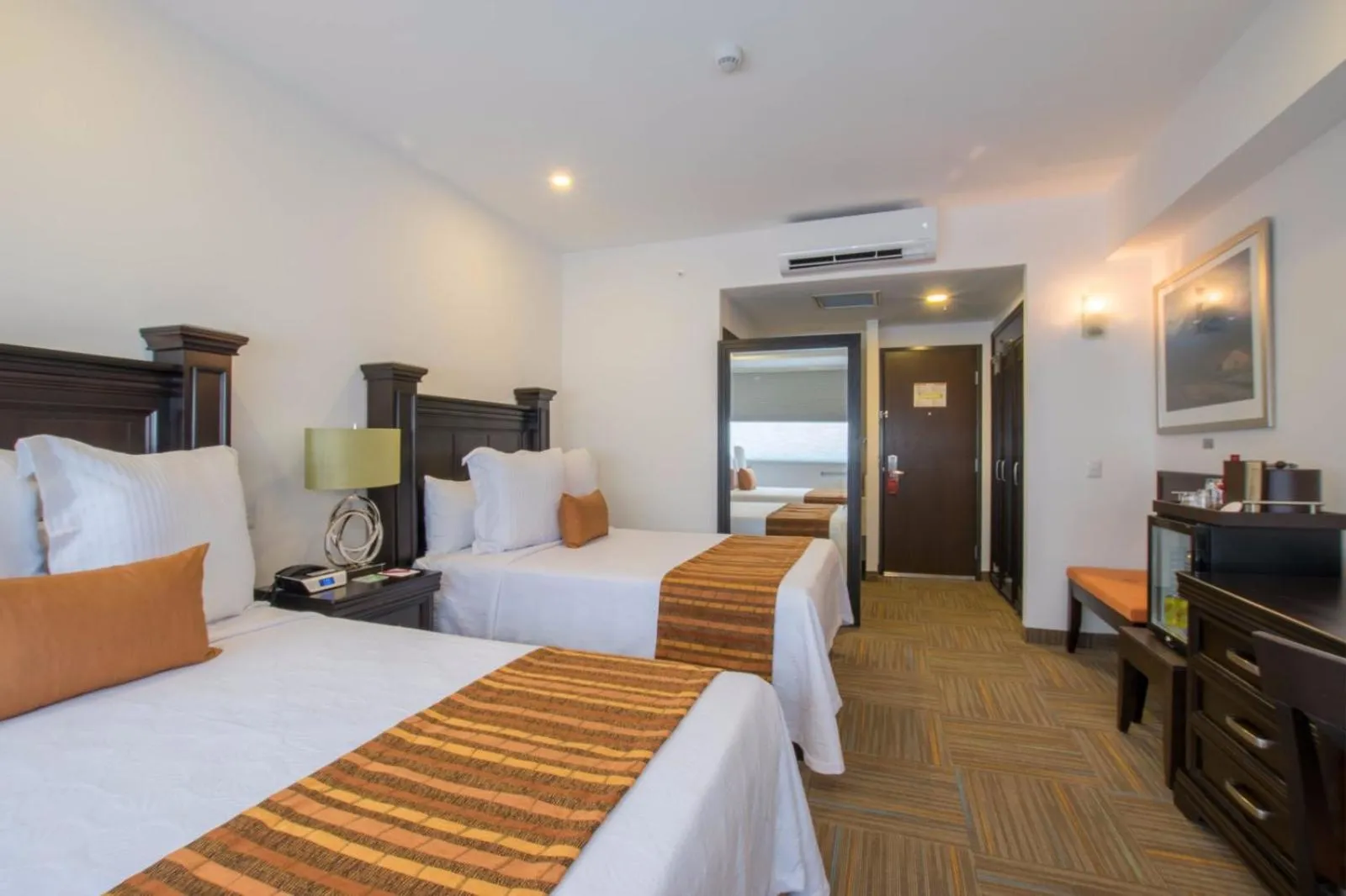 Photo of the whole room, Bed in Hotel Stadium Leon