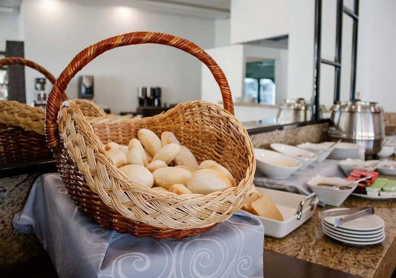 Breakfast in Hotel Stadium Leon Breakfast in Hotel Stadium Leon