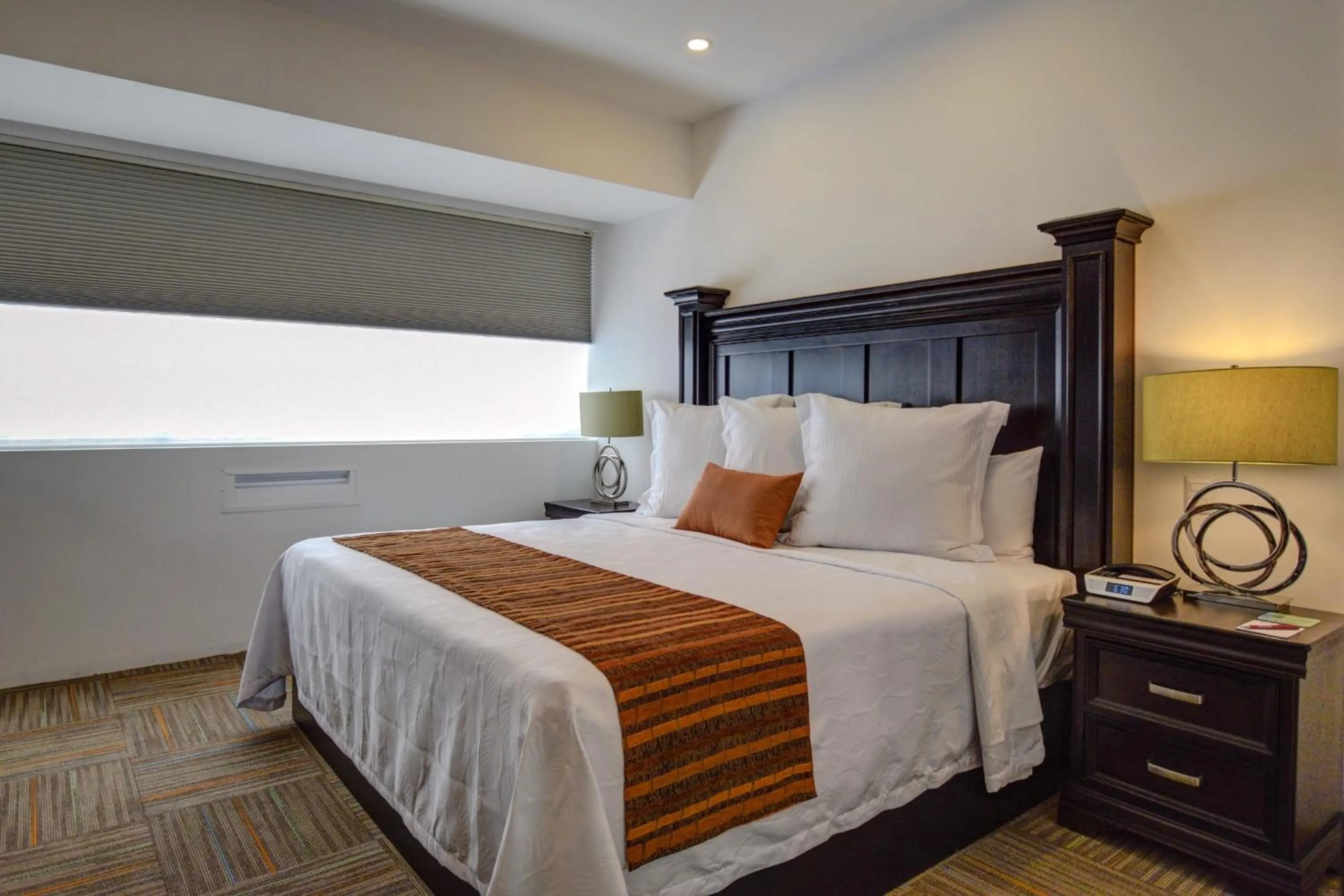 Decorative detail, Bed in Hotel Stadium Leon