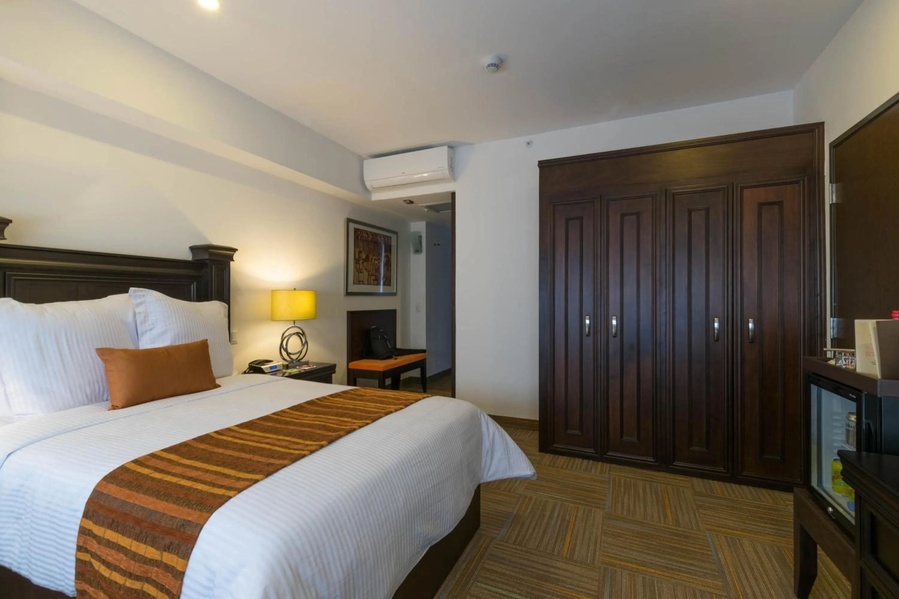 Photo of the whole room, Bed in Hotel Stadium Leon