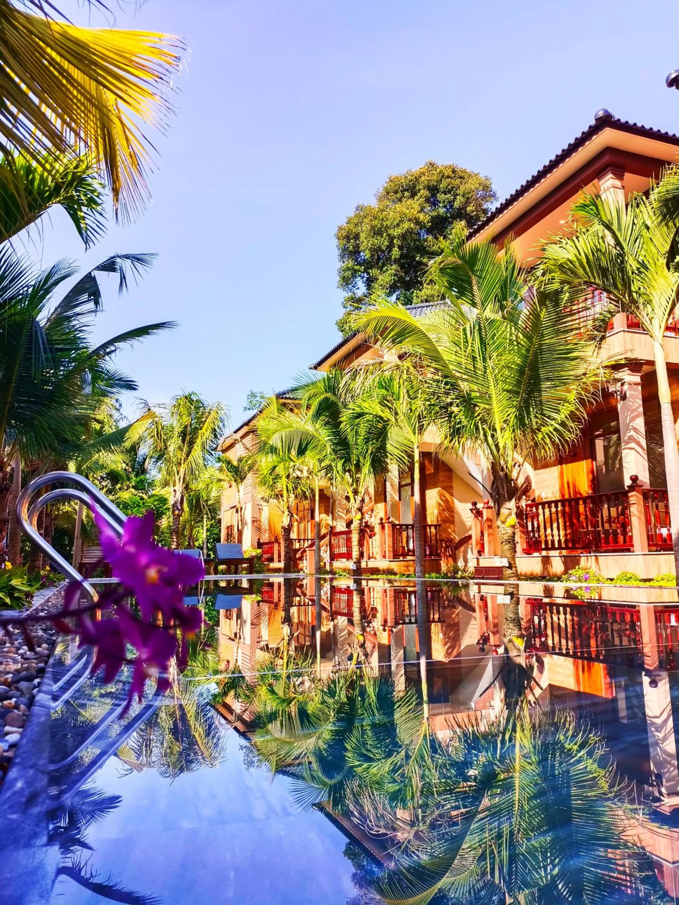 Swimming pool in Valentina Resort & Spa Phu Quoc