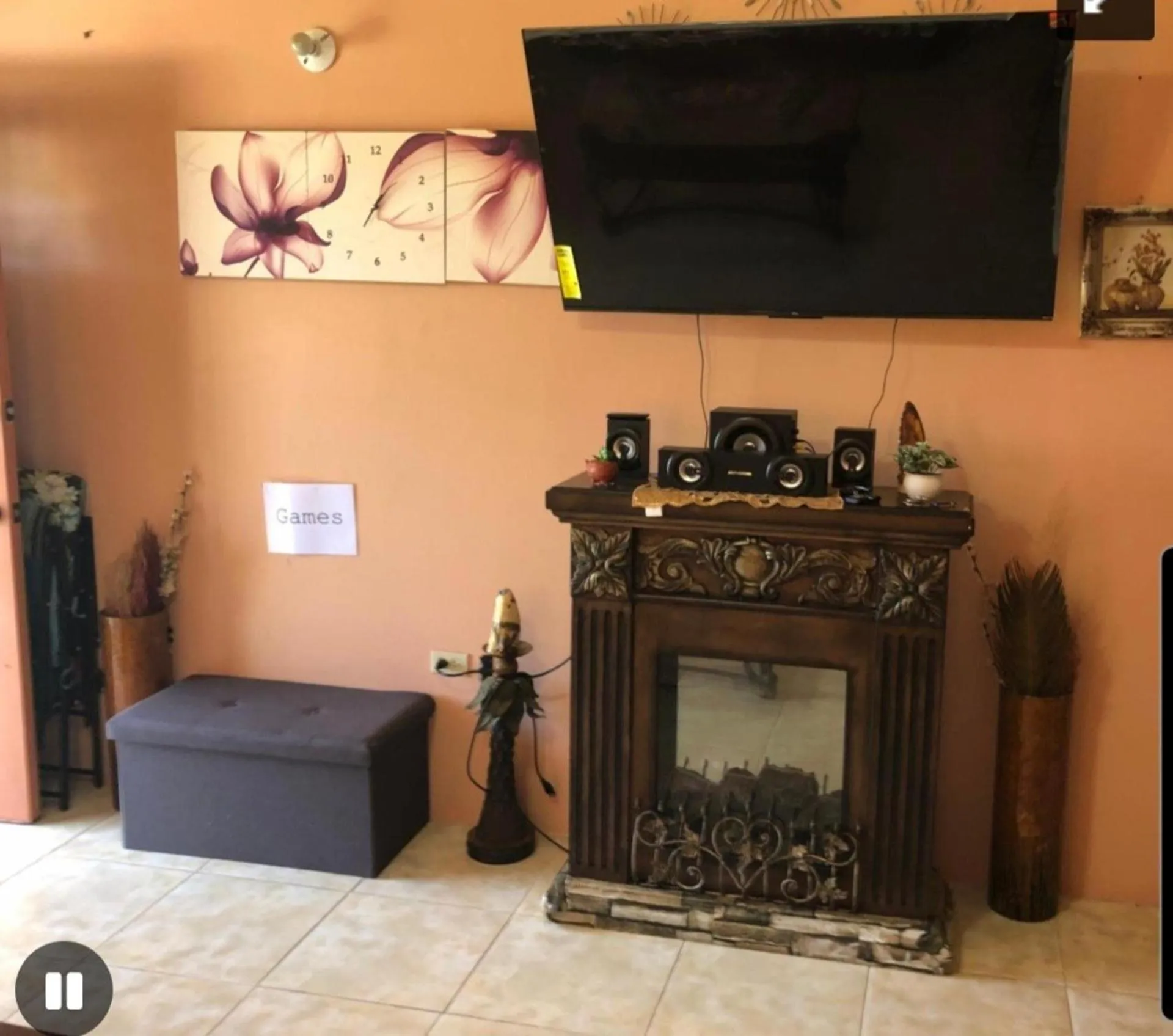 2 Bed-Sleeps 4-Gated community-5 Min Town Centre