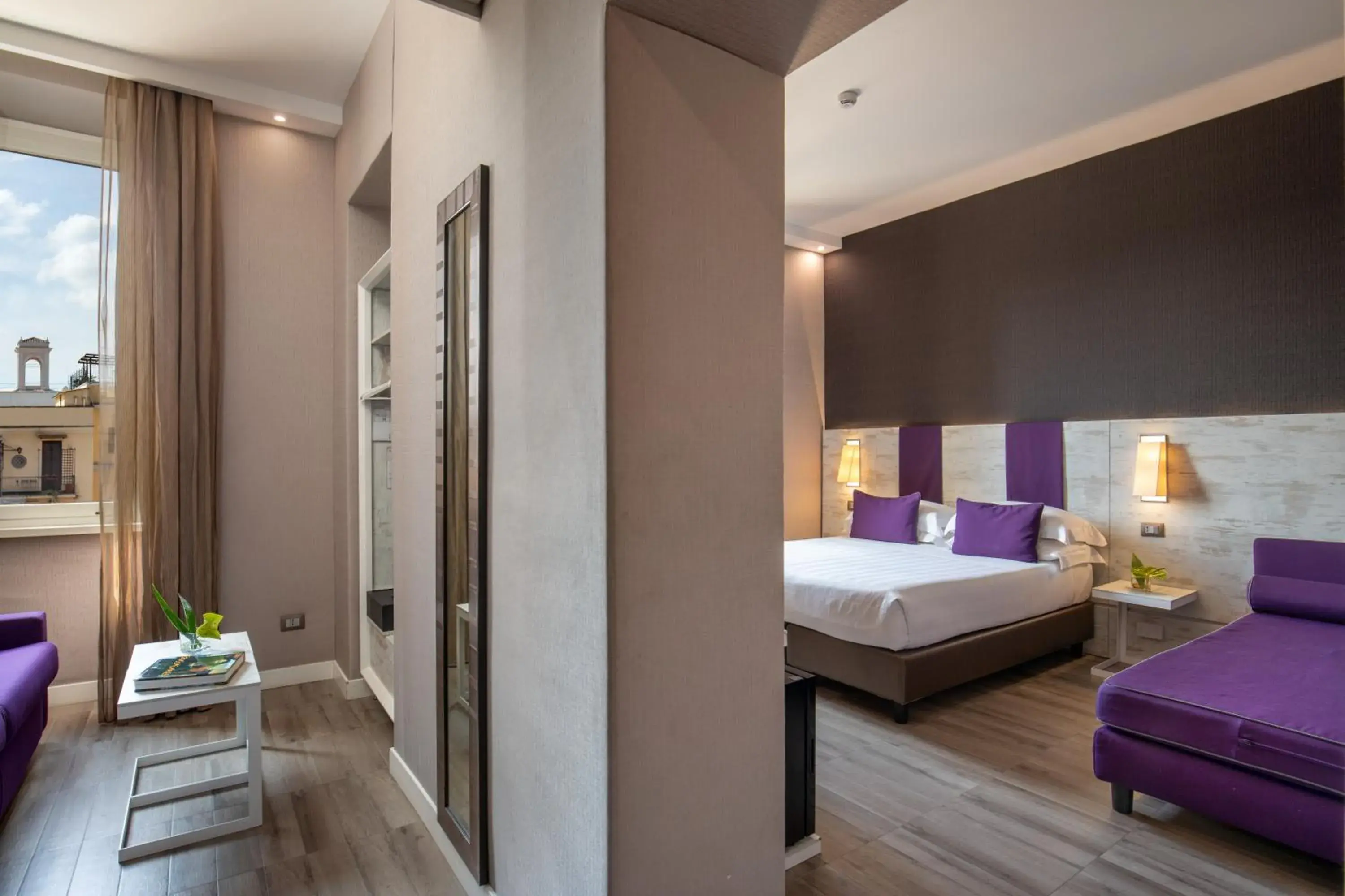 Bedroom, Bed in The Guardian Bedroom, Bed in The Guardian