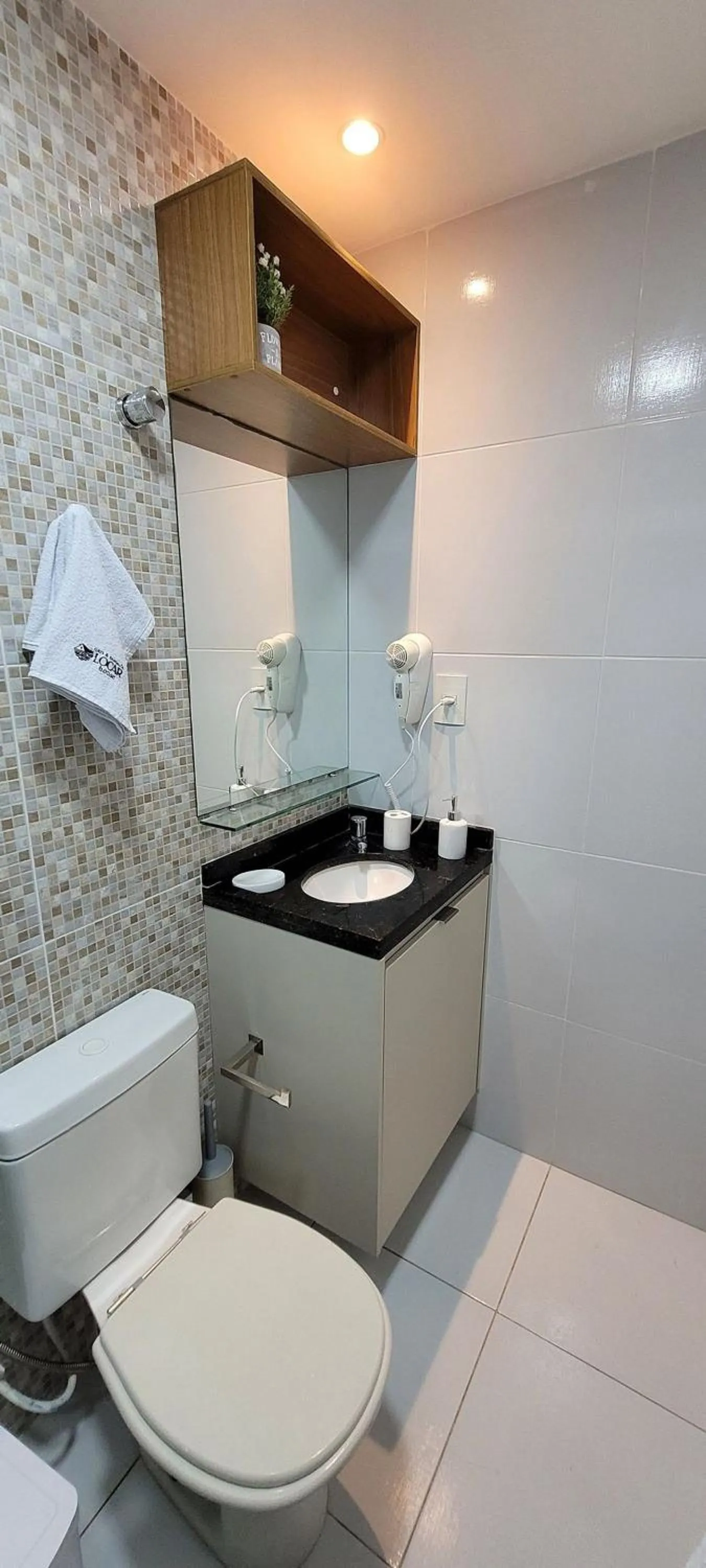 Toilet in Maria Farinha Residence / Prince - LocarHouse