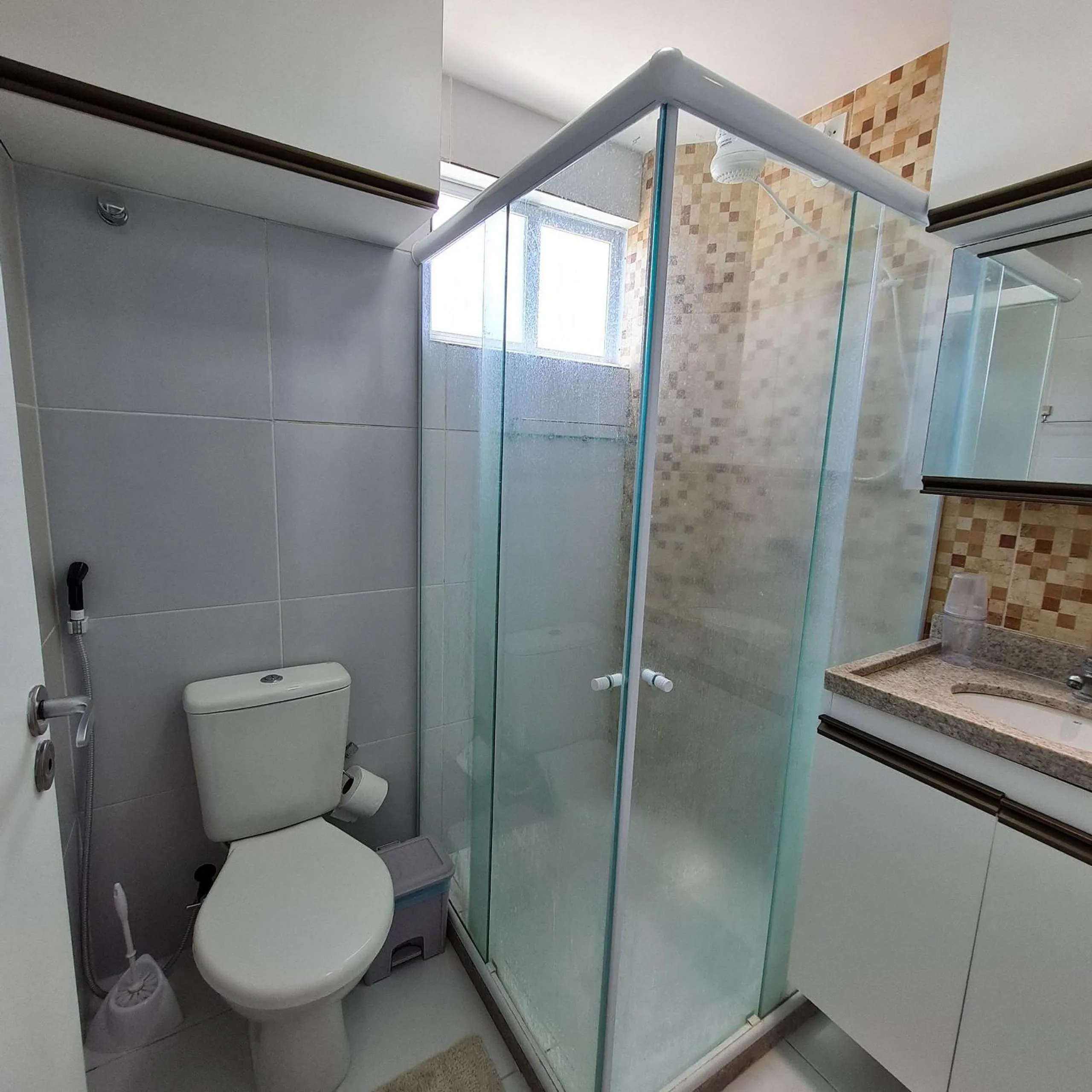 Toilet in Maria Farinha Residence / Prince - LocarHouse