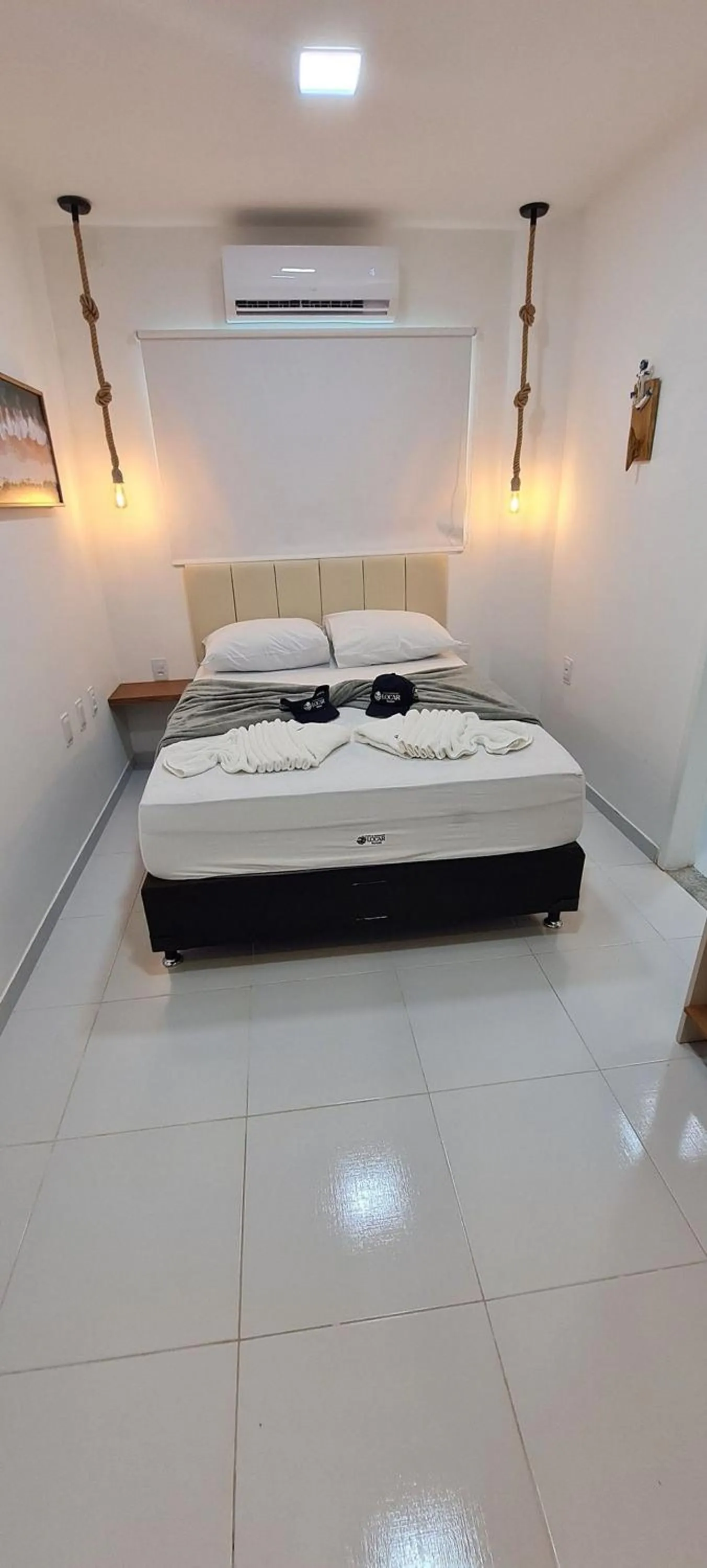 Photo of the whole room, Bed in Maria Farinha Residence / Prince - LocarHouse