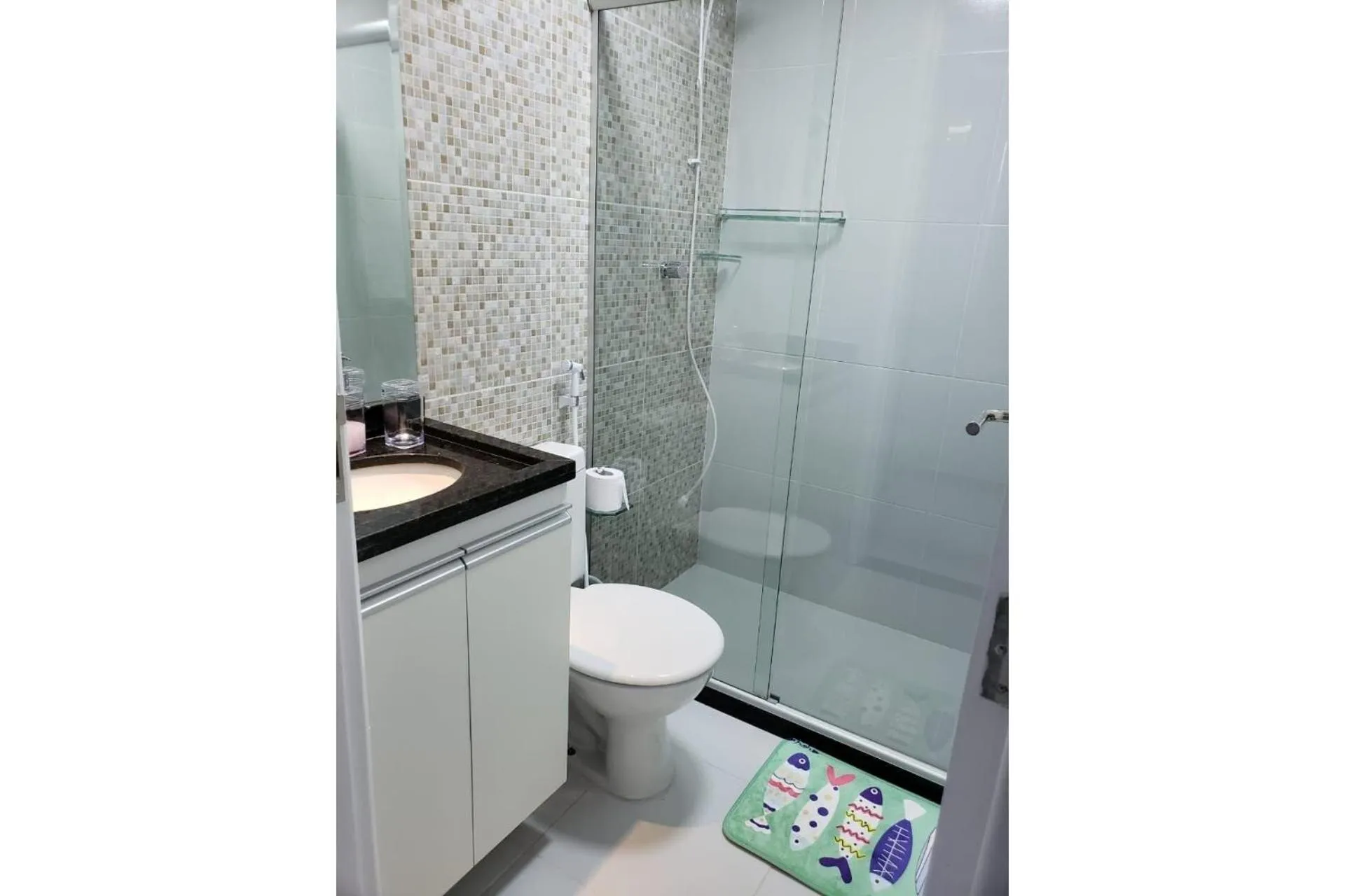 Toilet in Maria Farinha Residence / Prince - LocarHouse