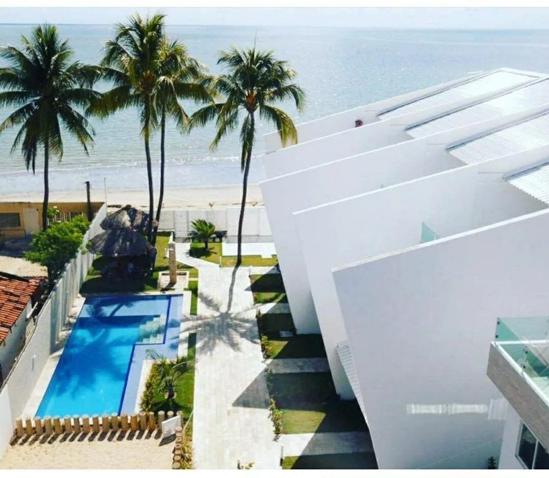 Bird's eye view in Maria Farinha Residence / Prince - LocarHouse