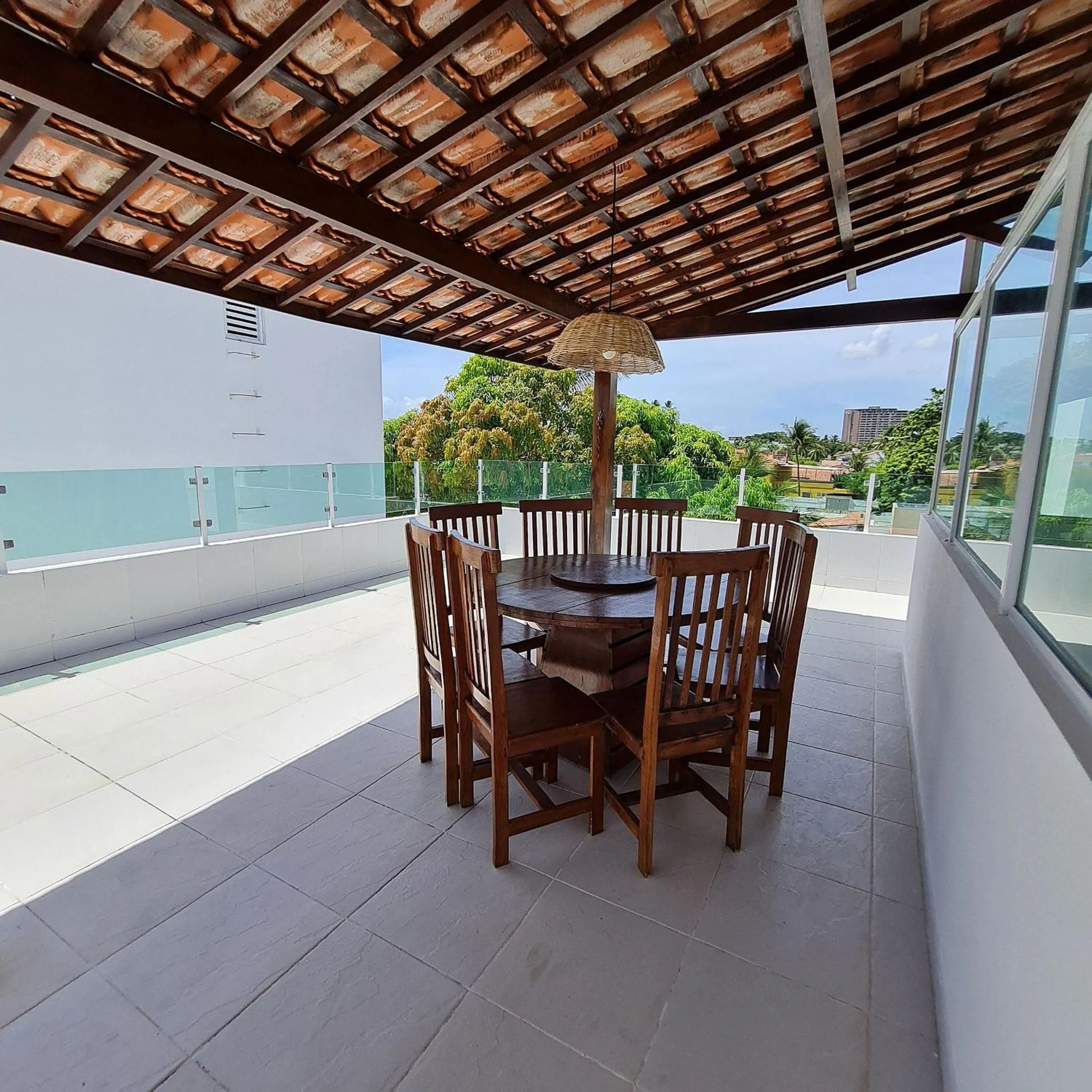 Balcony/Terrace in Maria Farinha Residence / Prince - LocarHouse