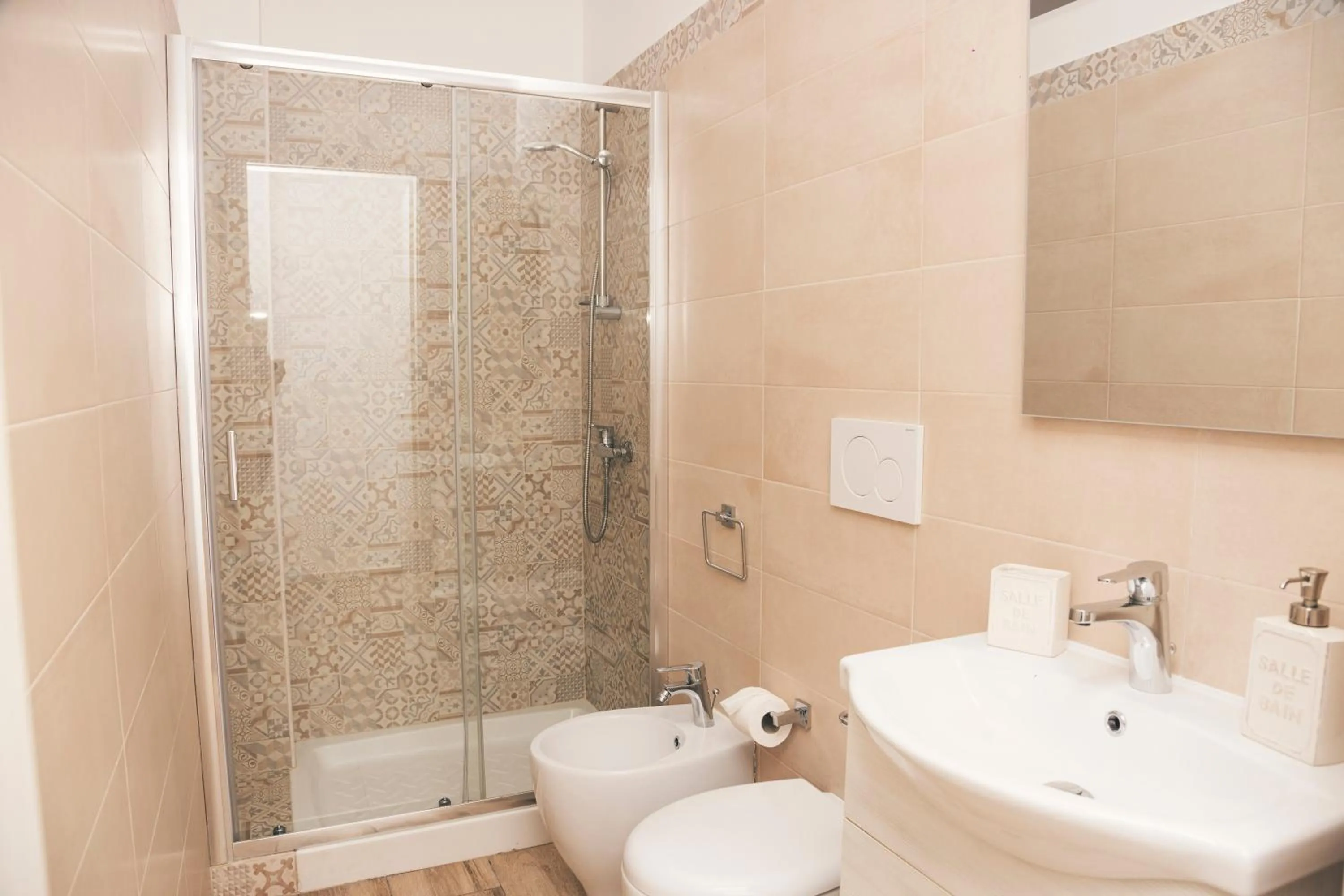 Bathroom in AP Apartment - Flats&Rooms Gallipoli
