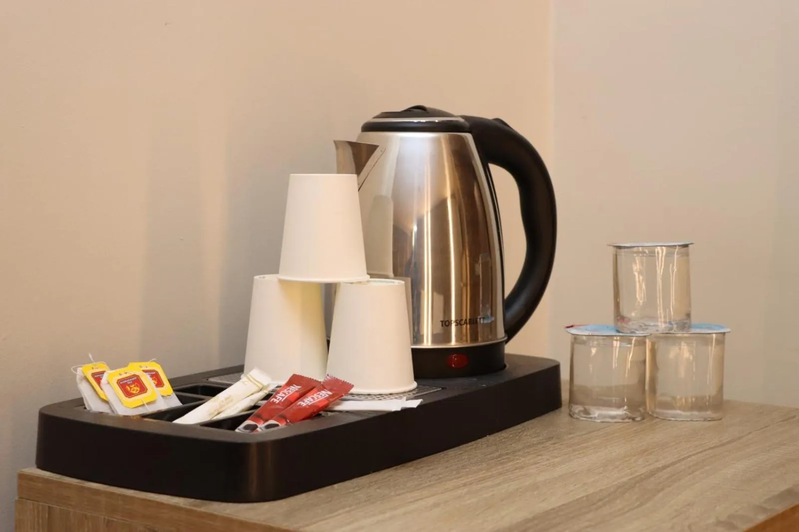 Coffee/tea facilities in ALENA HOTEL