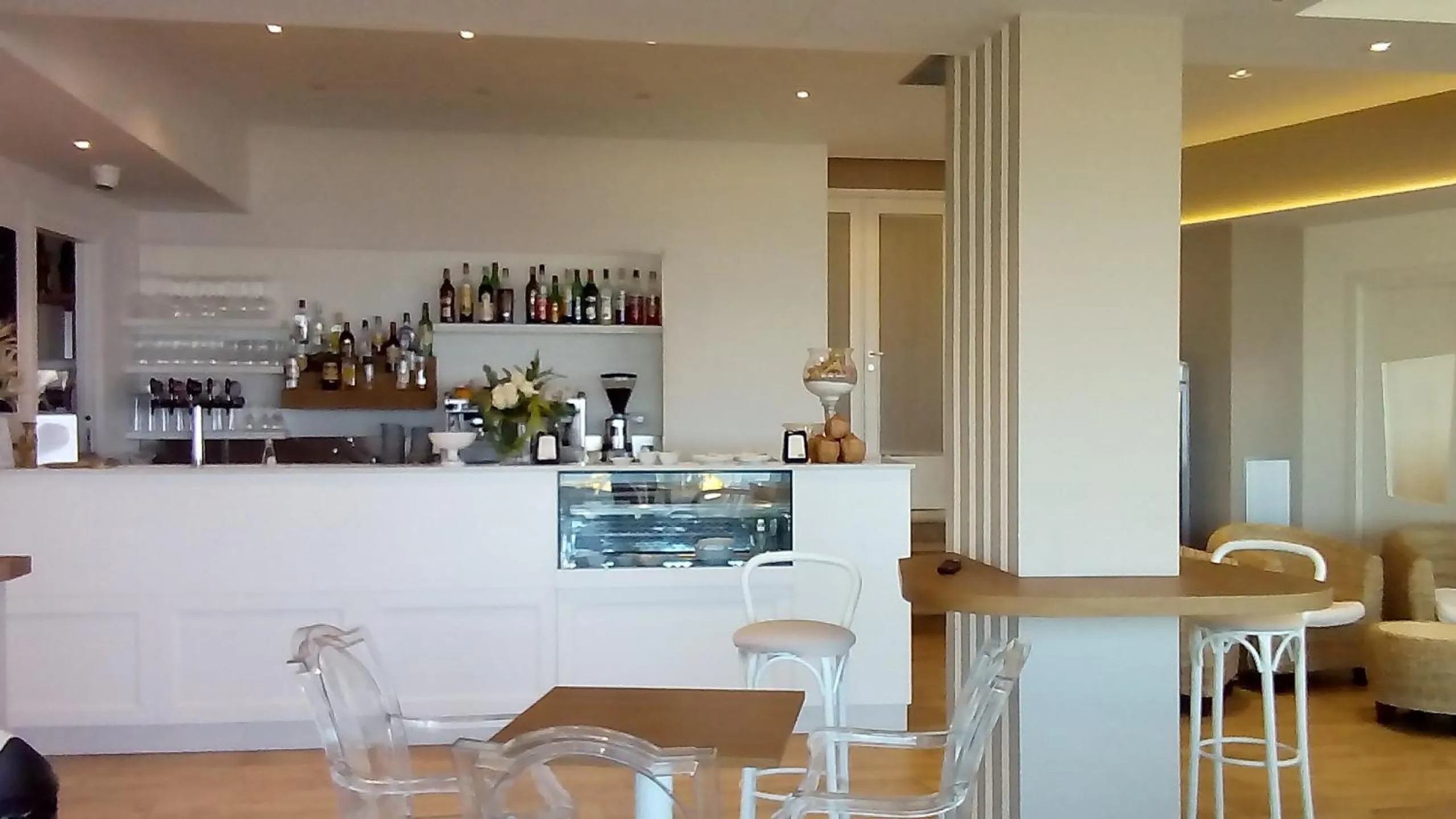 Lounge or bar in Hotel Oasi Ristorante Pizzeria