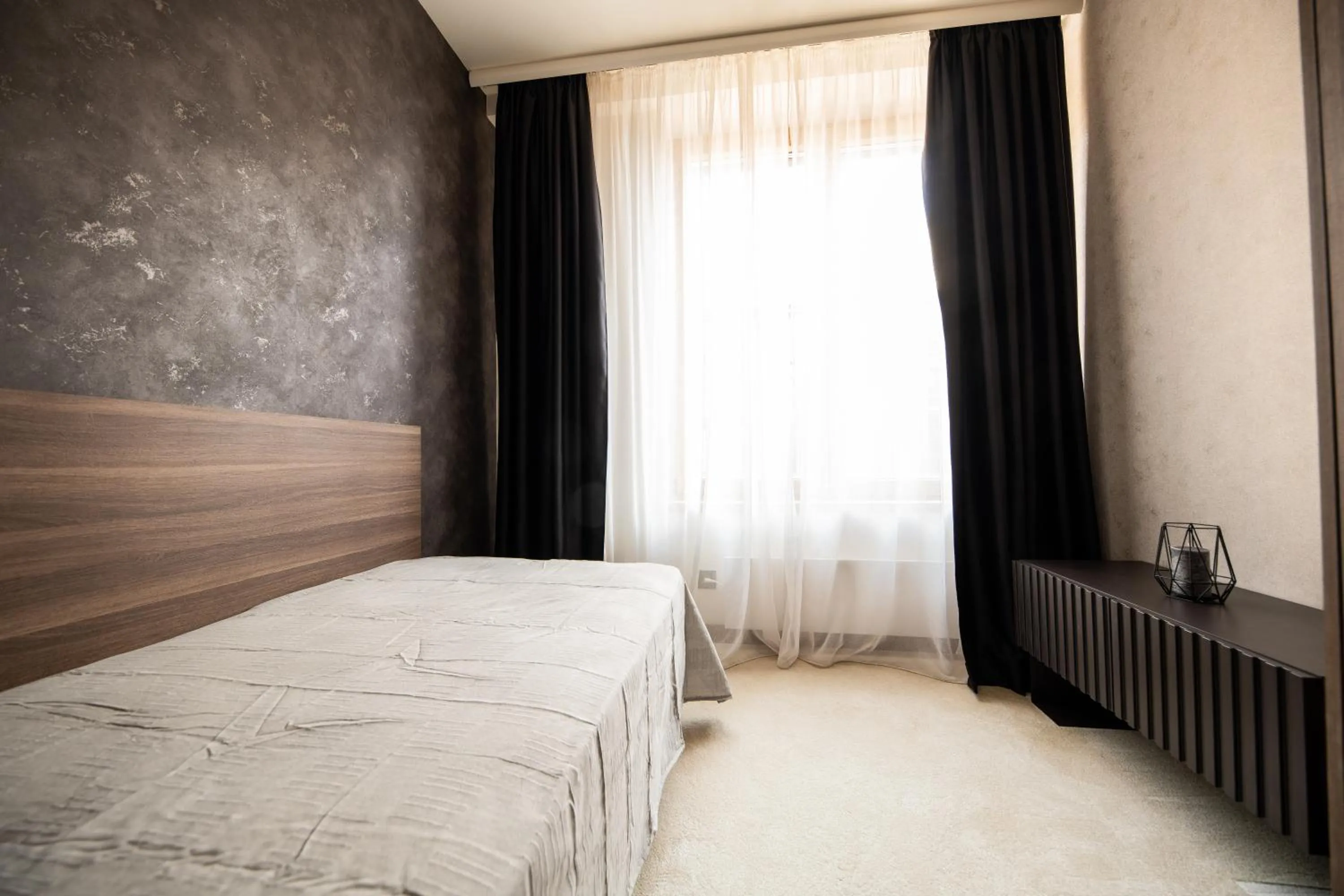 Bedroom, Bed in Aparthotel Woodside by Anaya