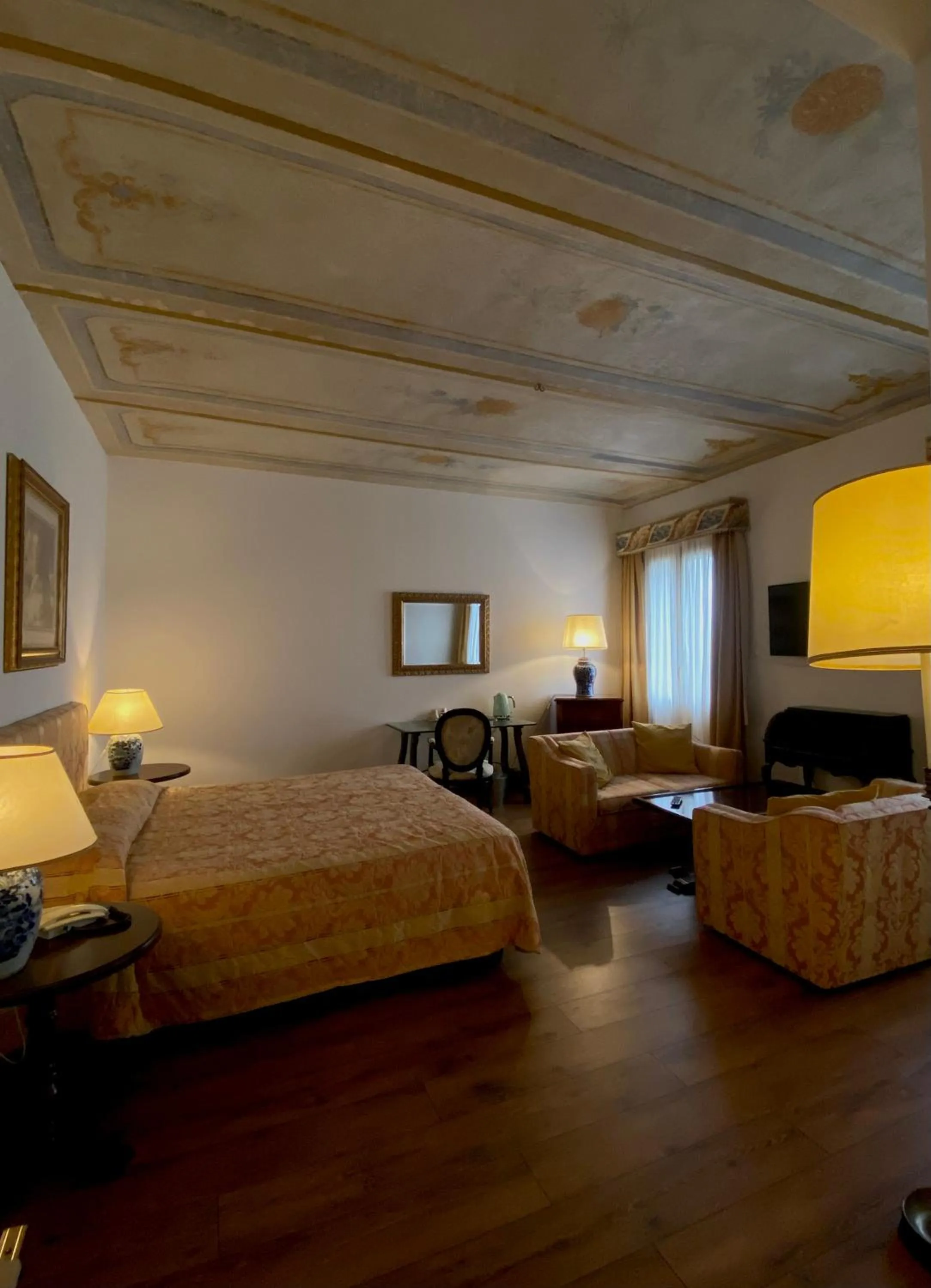 Bed in Hotel Villa Montanarini