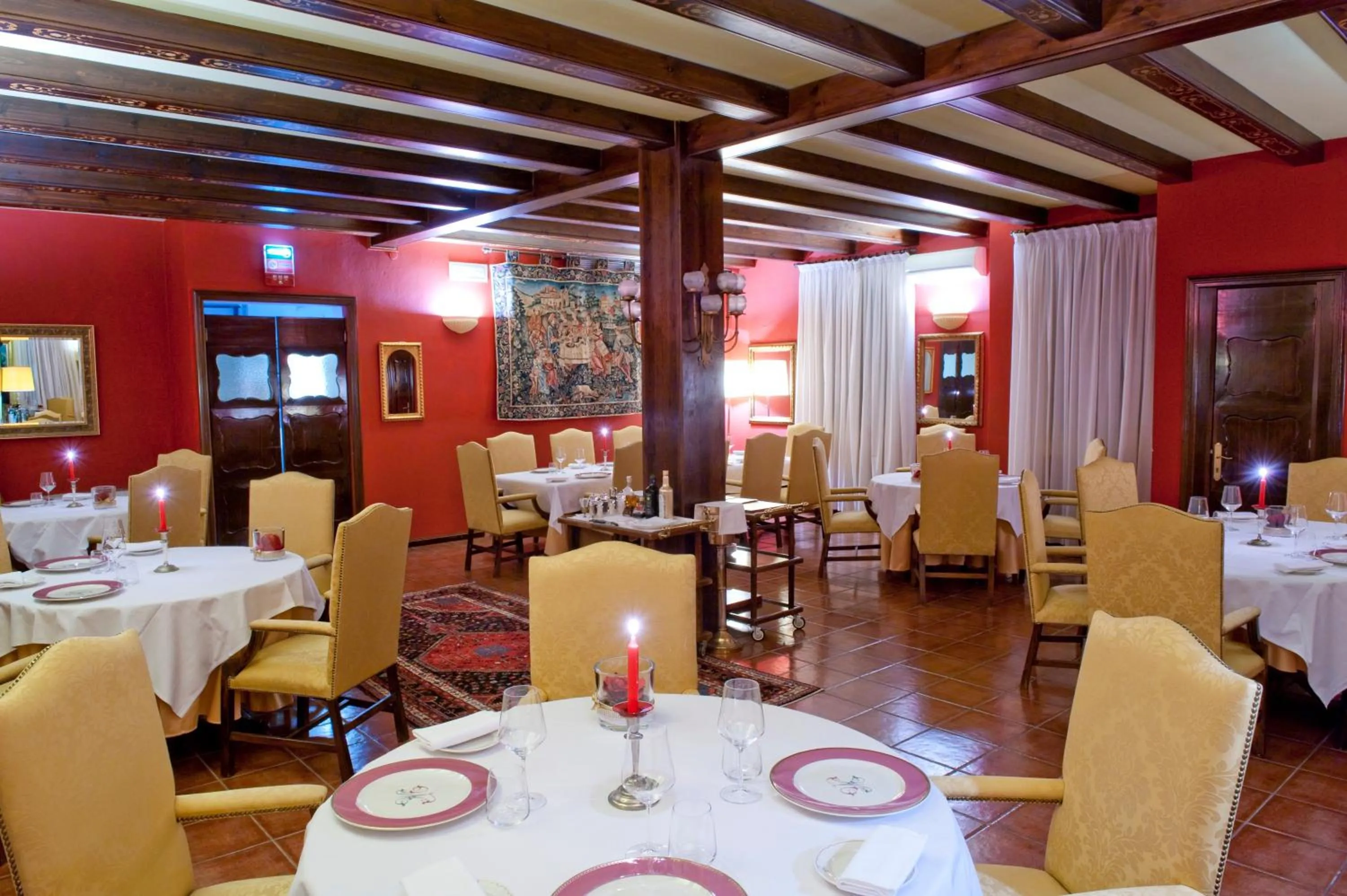 Restaurant/places to eat in Hotel Villa Montanarini