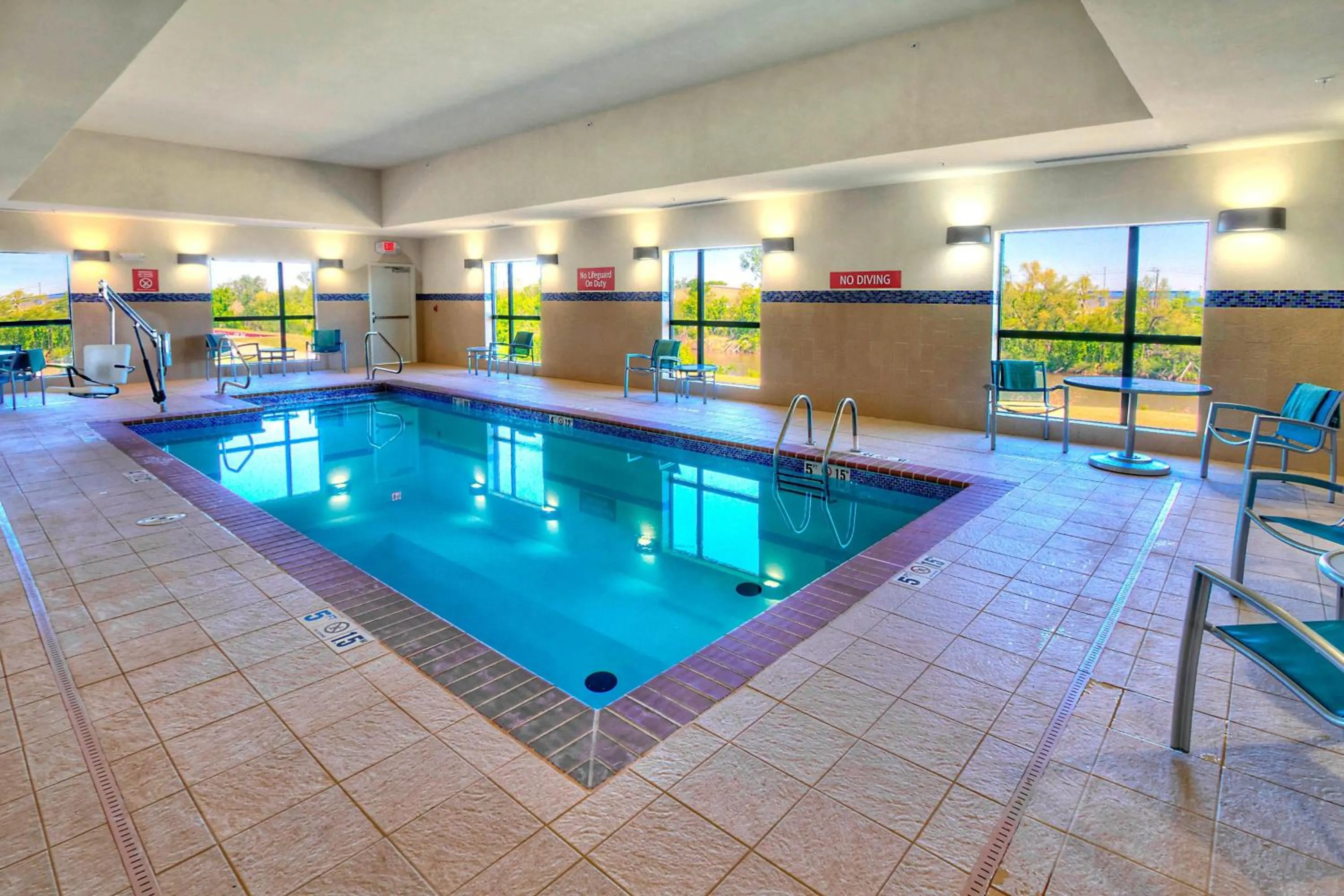Swimming pool in TownePlace Suites Oklahoma City Airport