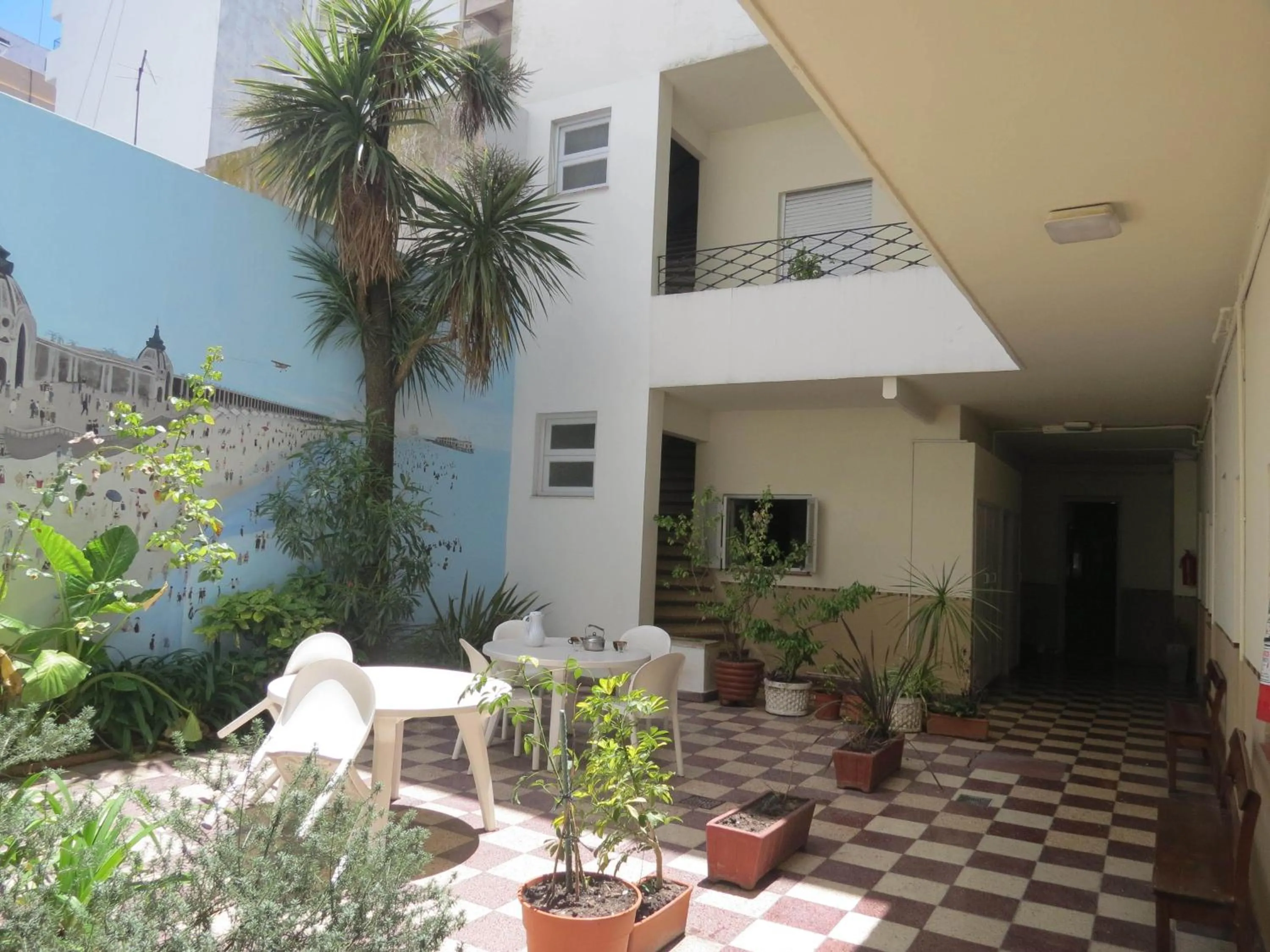 Garden in Hotel Raglan