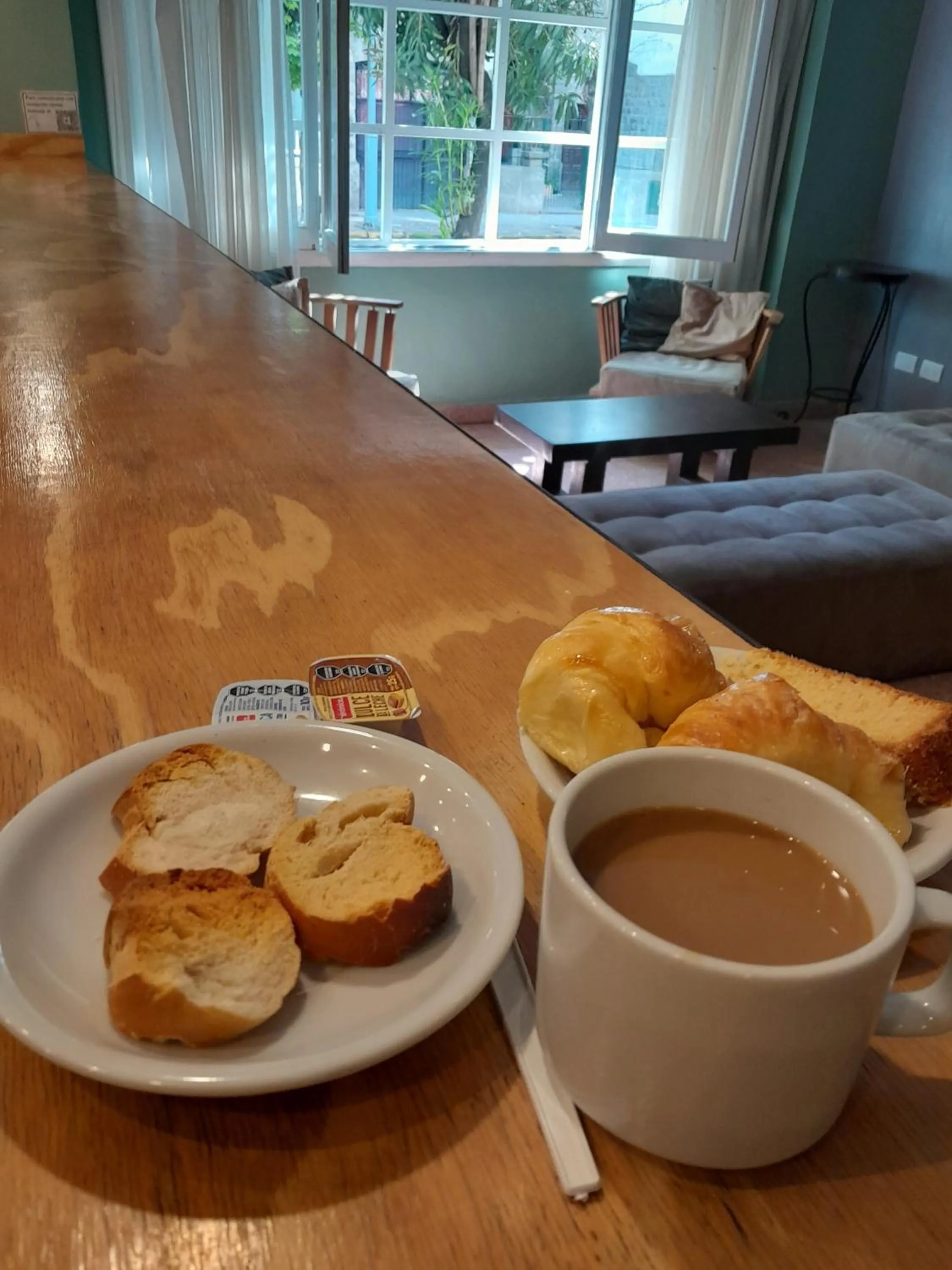 Hotel Raglan