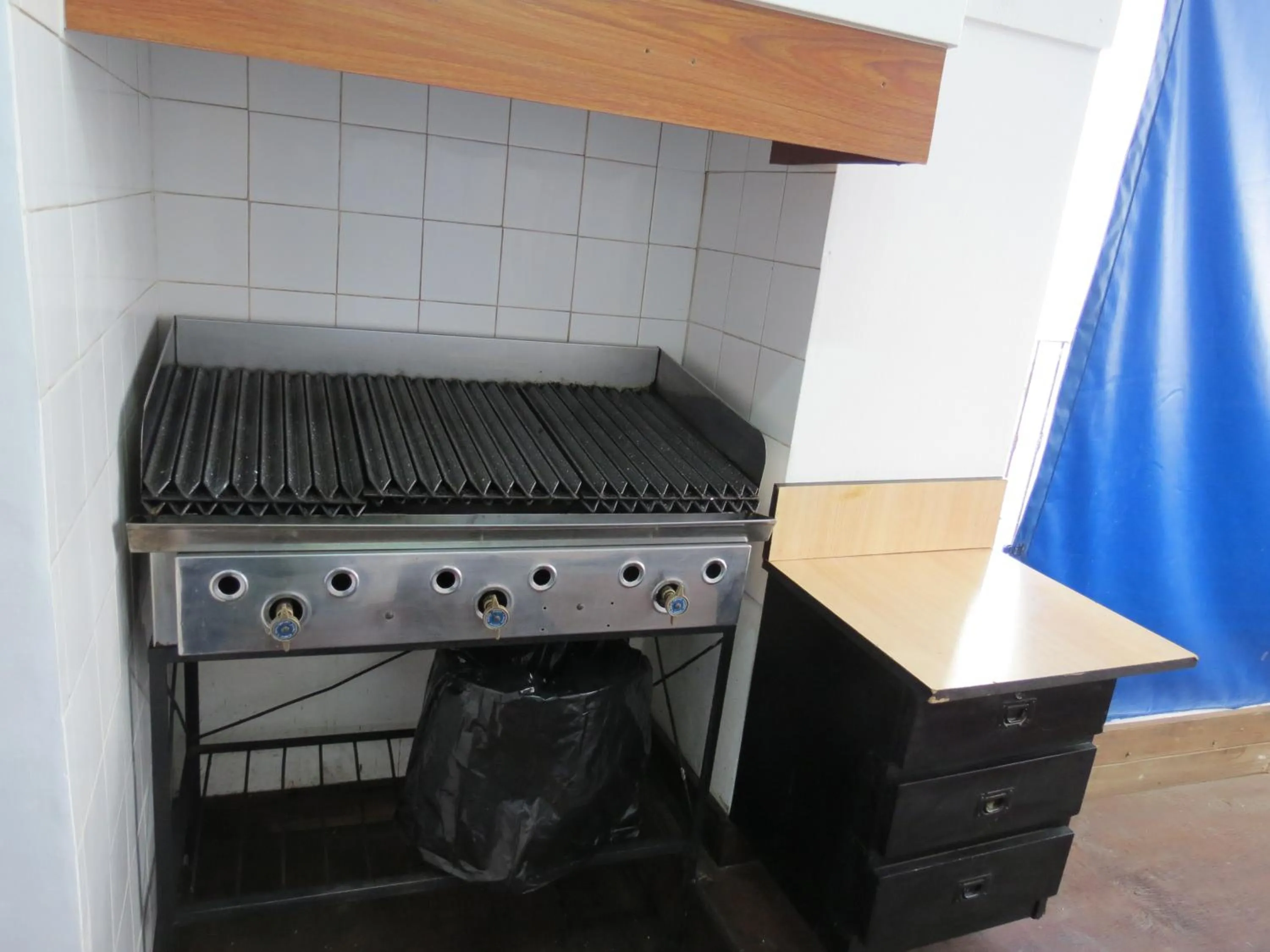 BBQ facilities in Hotel Raglan