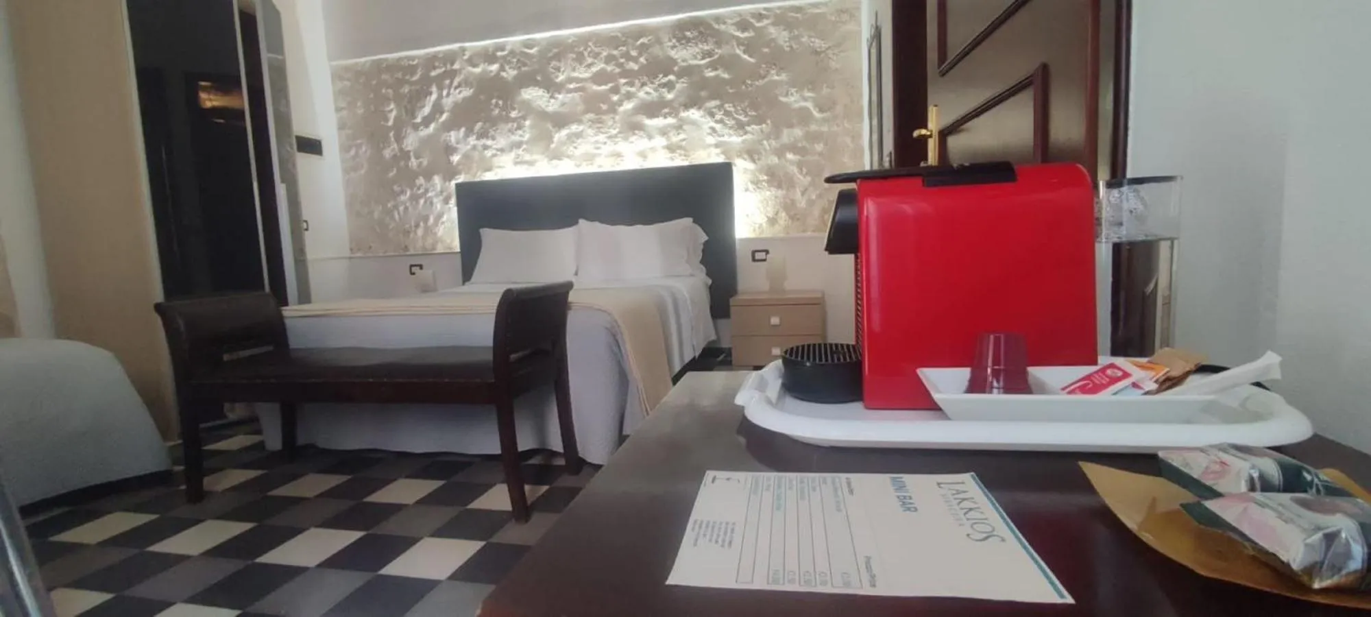 Bed in Lakkios charming suites and rooms