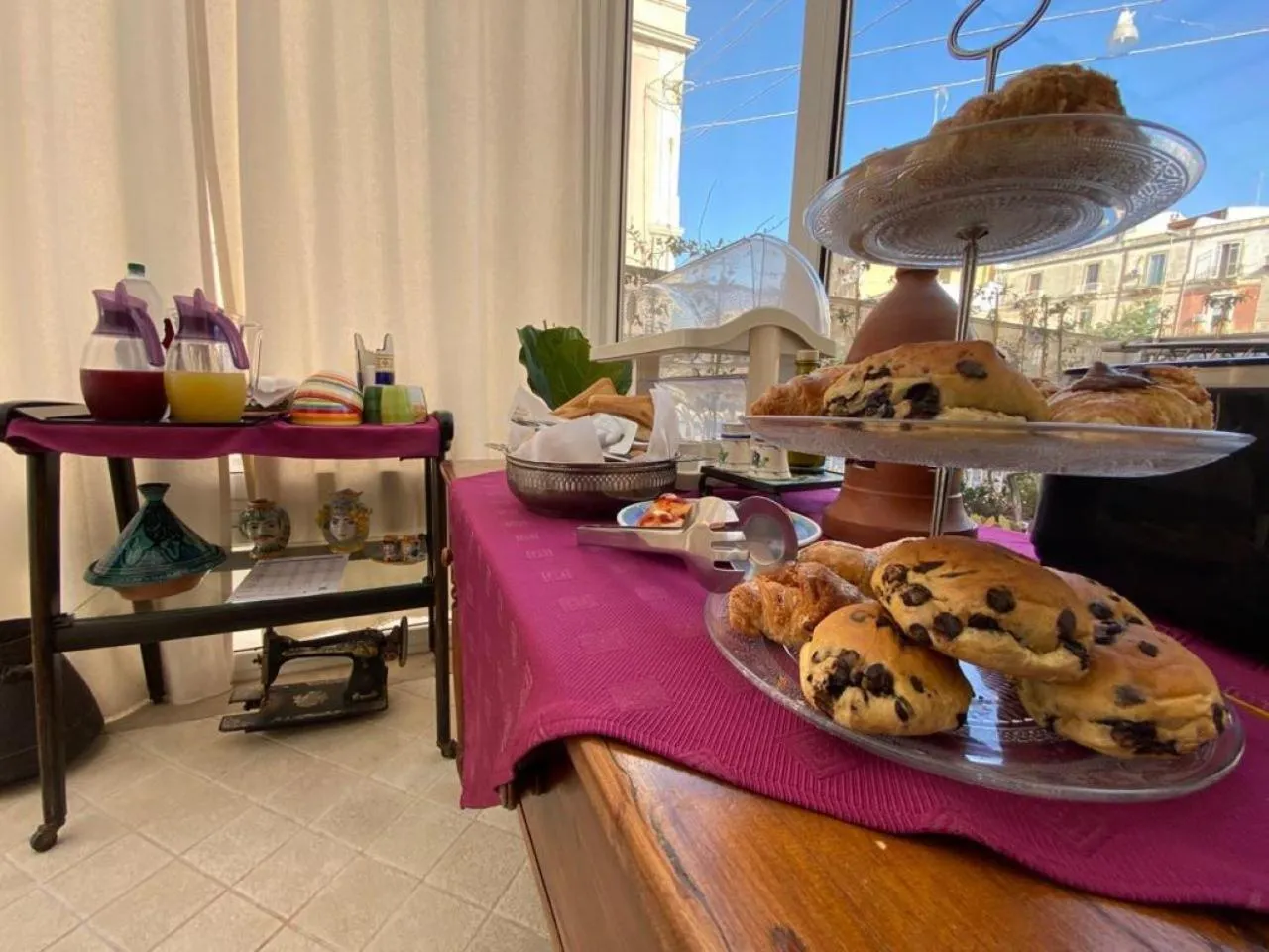 Buffet breakfast in Lakkios charming suites and rooms