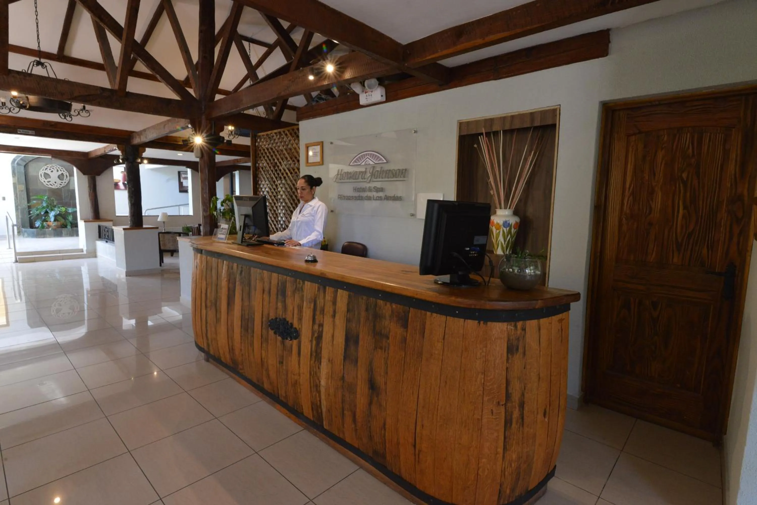 Lobby or reception in Howard Johnson Hotel Rinconada de Los Andes