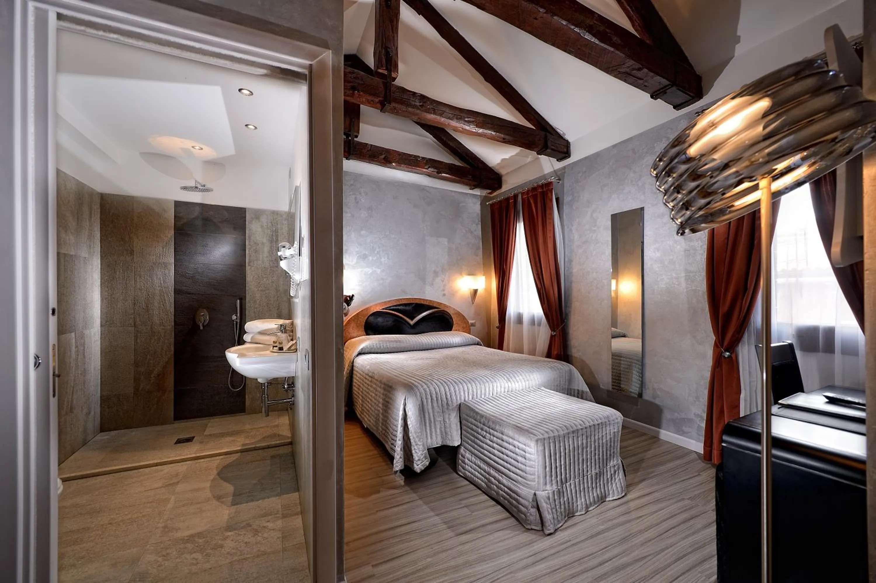 Photo of the whole room, Bed in Hotel Paganelli