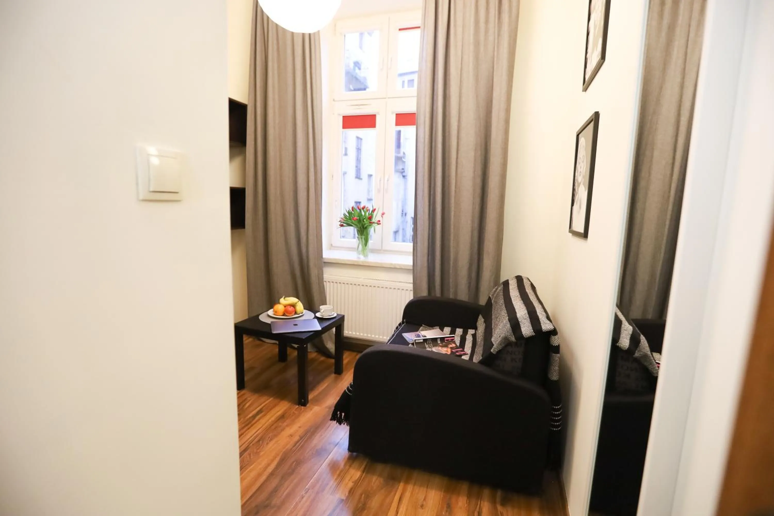 Photo of the whole room in Salve station