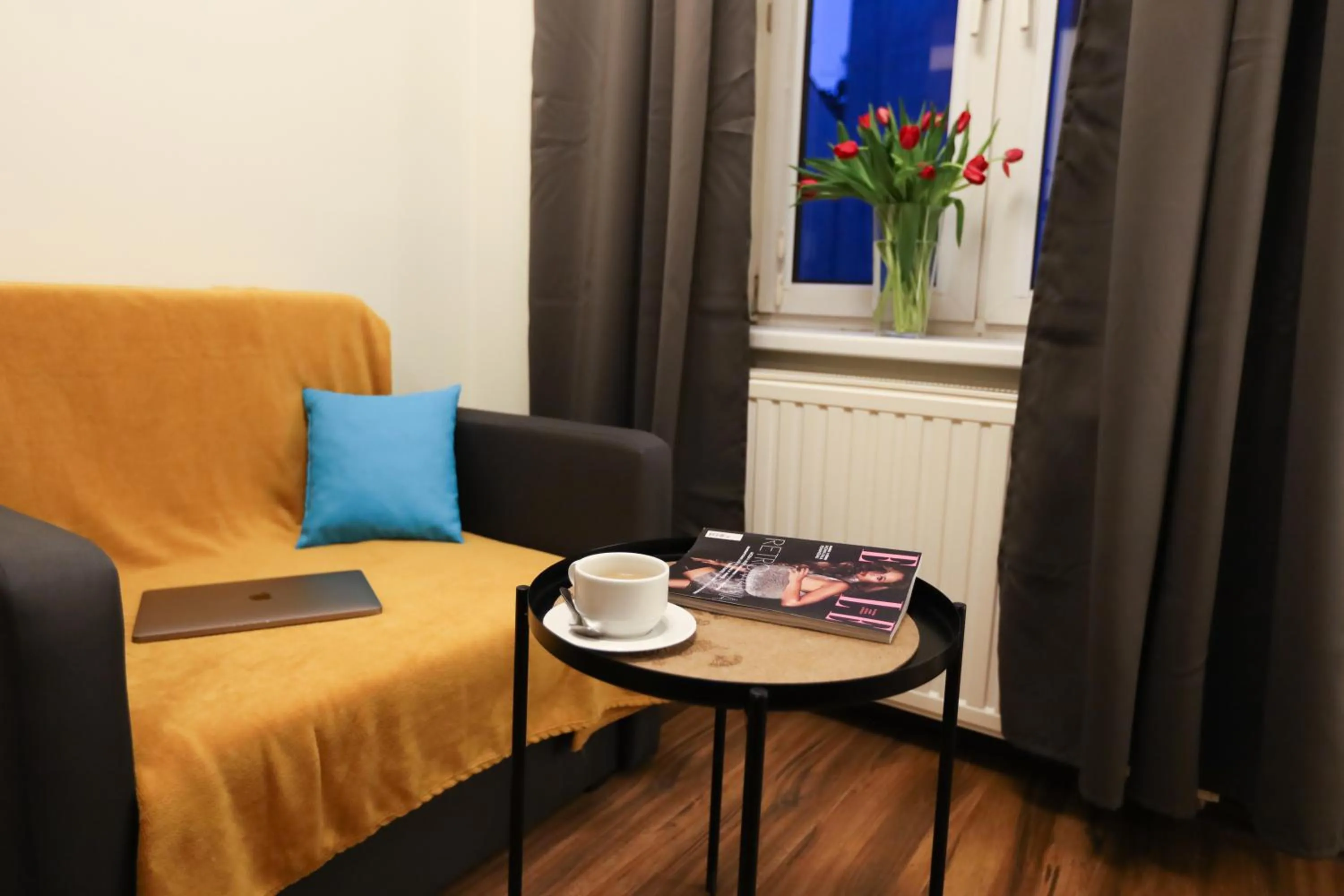 Photo of the whole room in Salve station