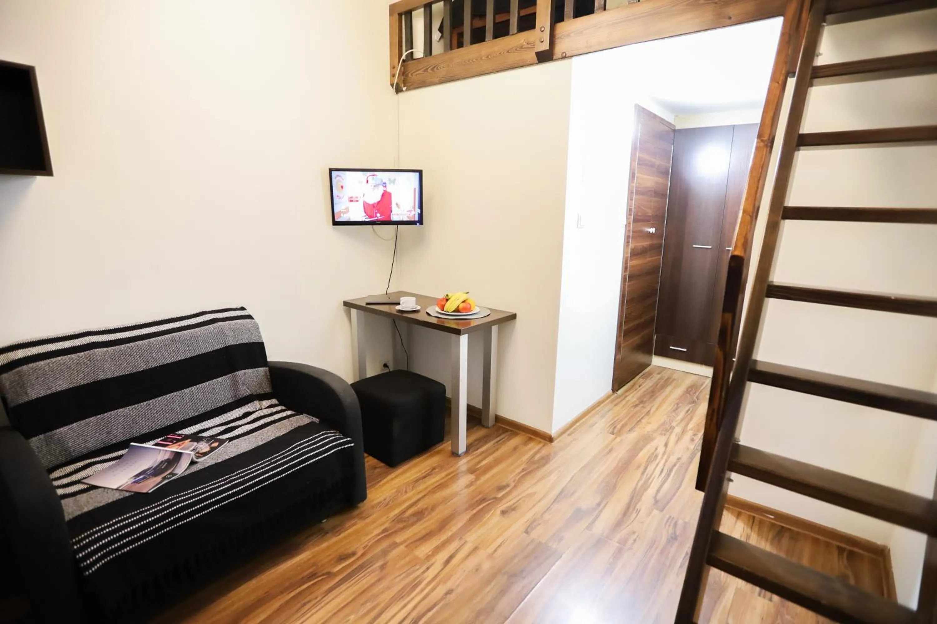 Photo of the whole room in Salve station