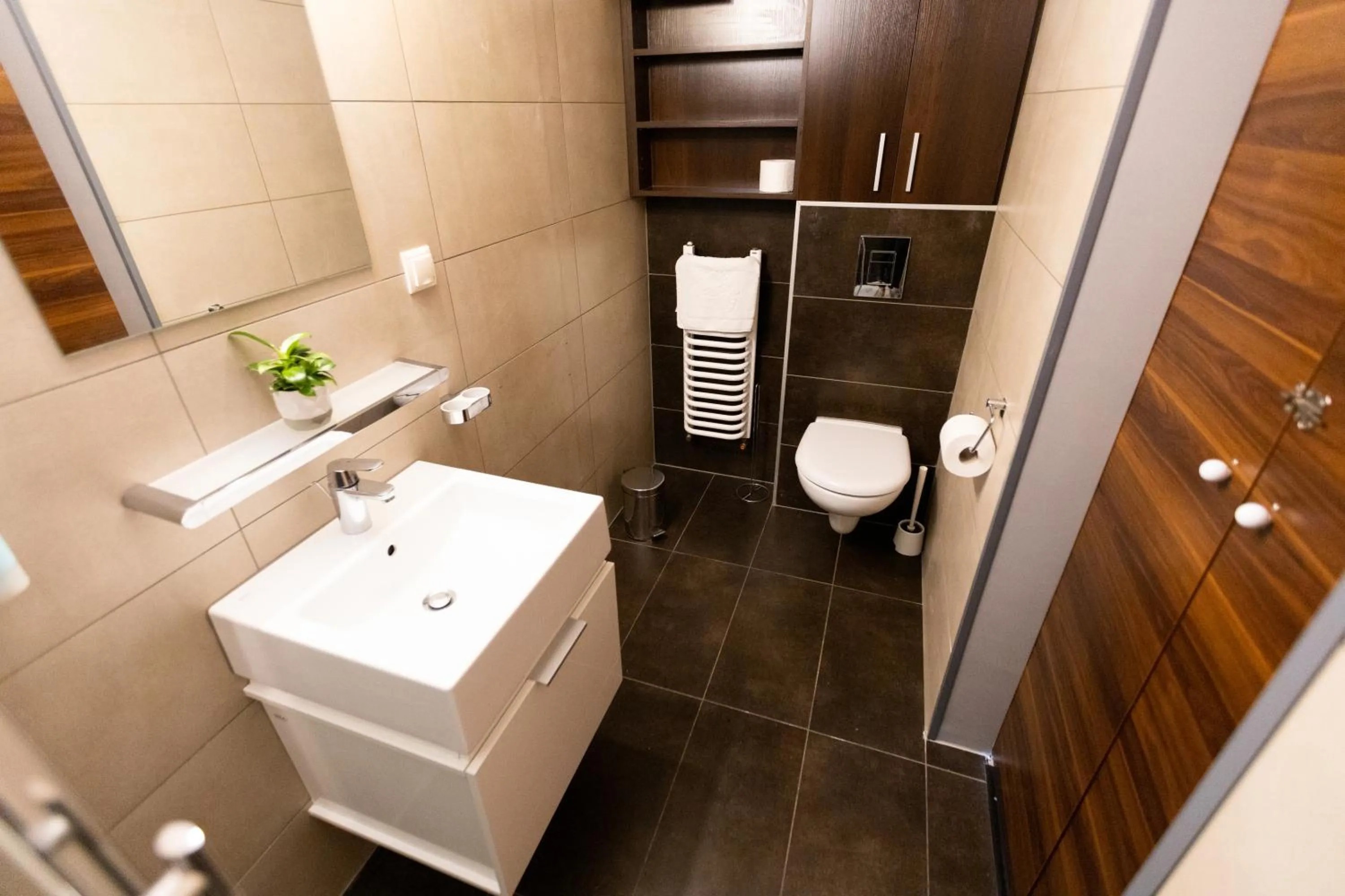 Bathroom in Salve station