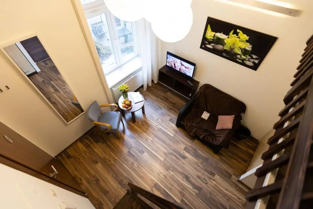 Photo of the whole room in Salve station