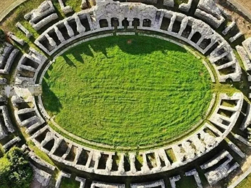 Hiking in River Park Hotel