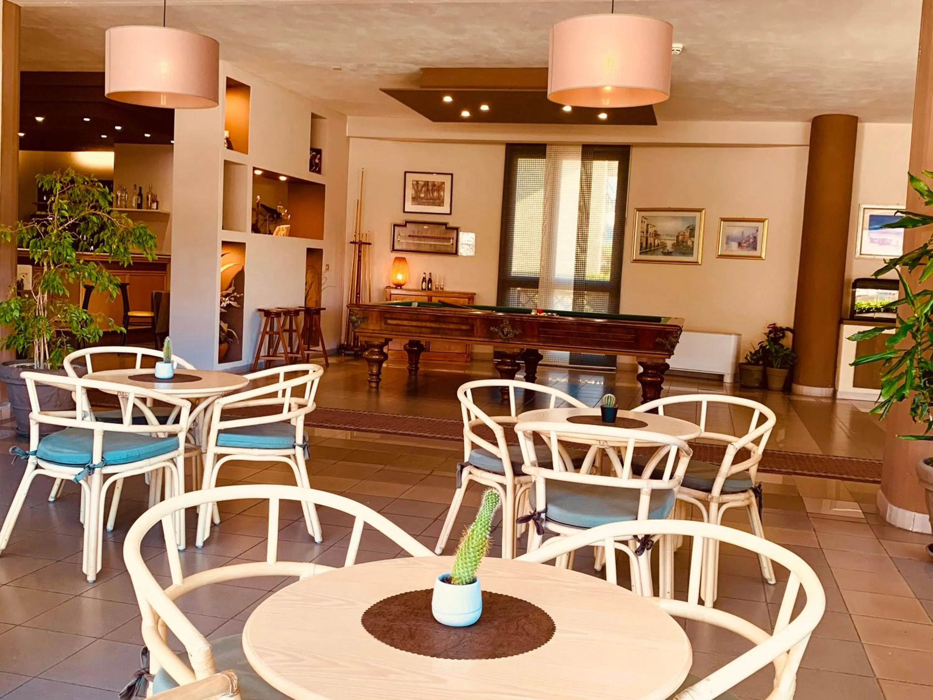 Billiard in River Park Hotel