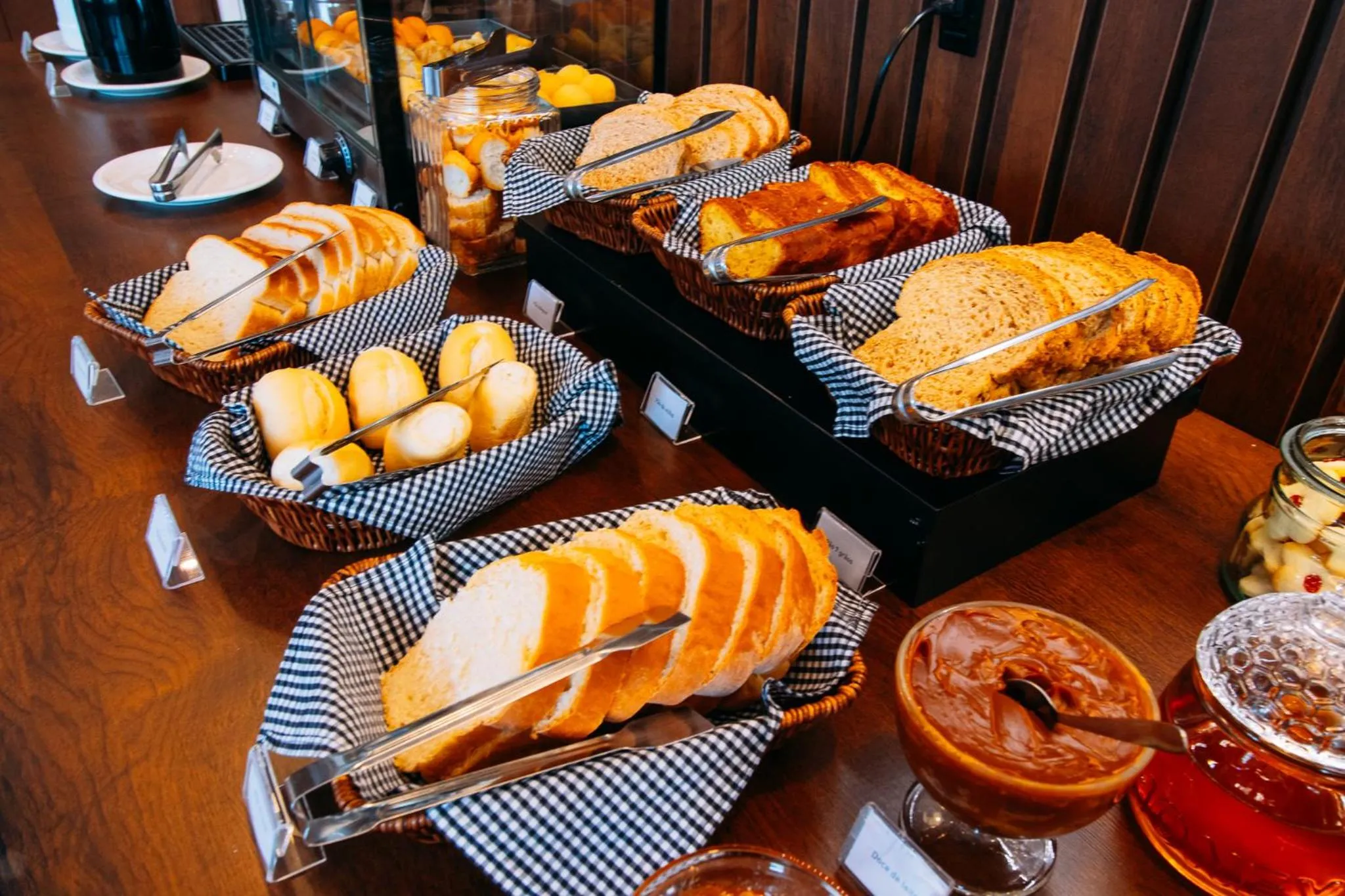 Buffet breakfast in Augusta Centro Hotel