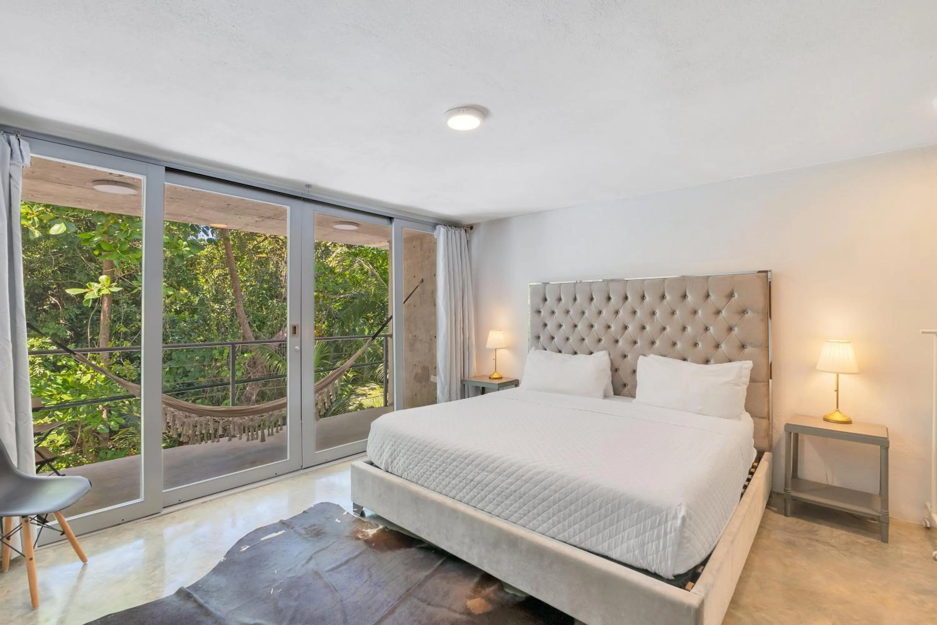 Bed in Viento Beach Lodge