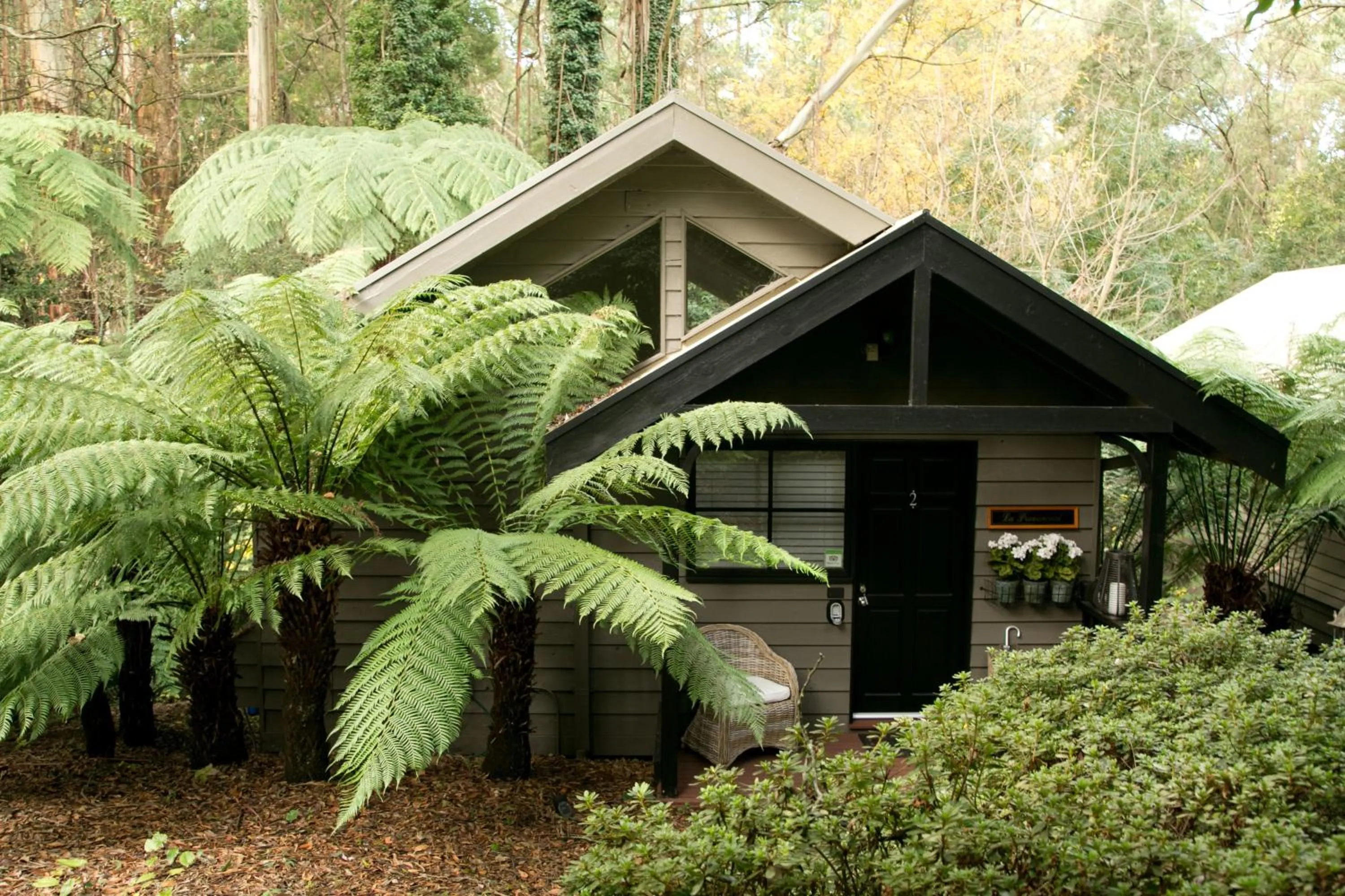 Facade/entrance in Belle Le Vie
