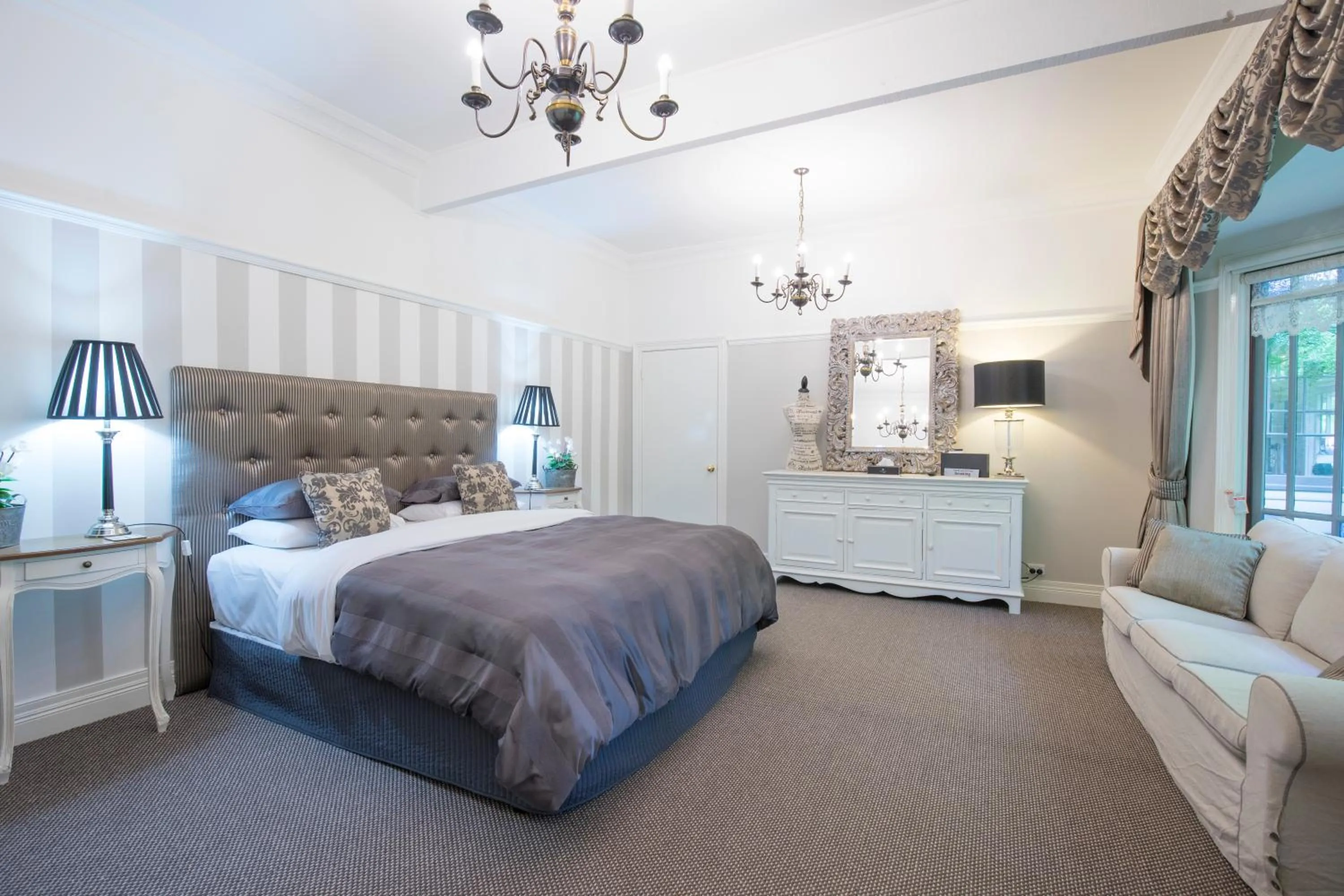 View (from property/room), Bed in Belle Le Vie