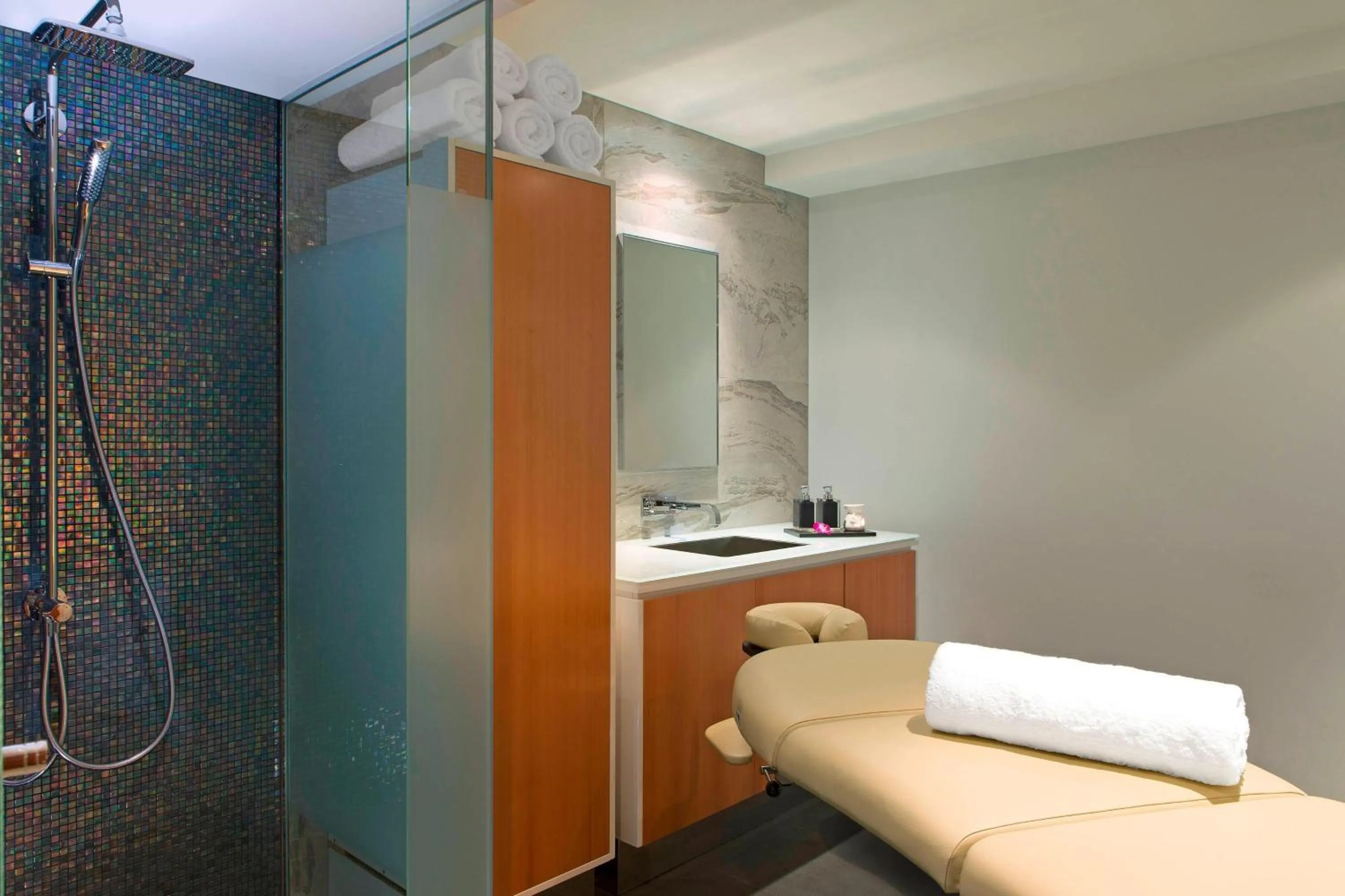 Spa and wellness centre/facilities in Sheraton Melbourne Hotel