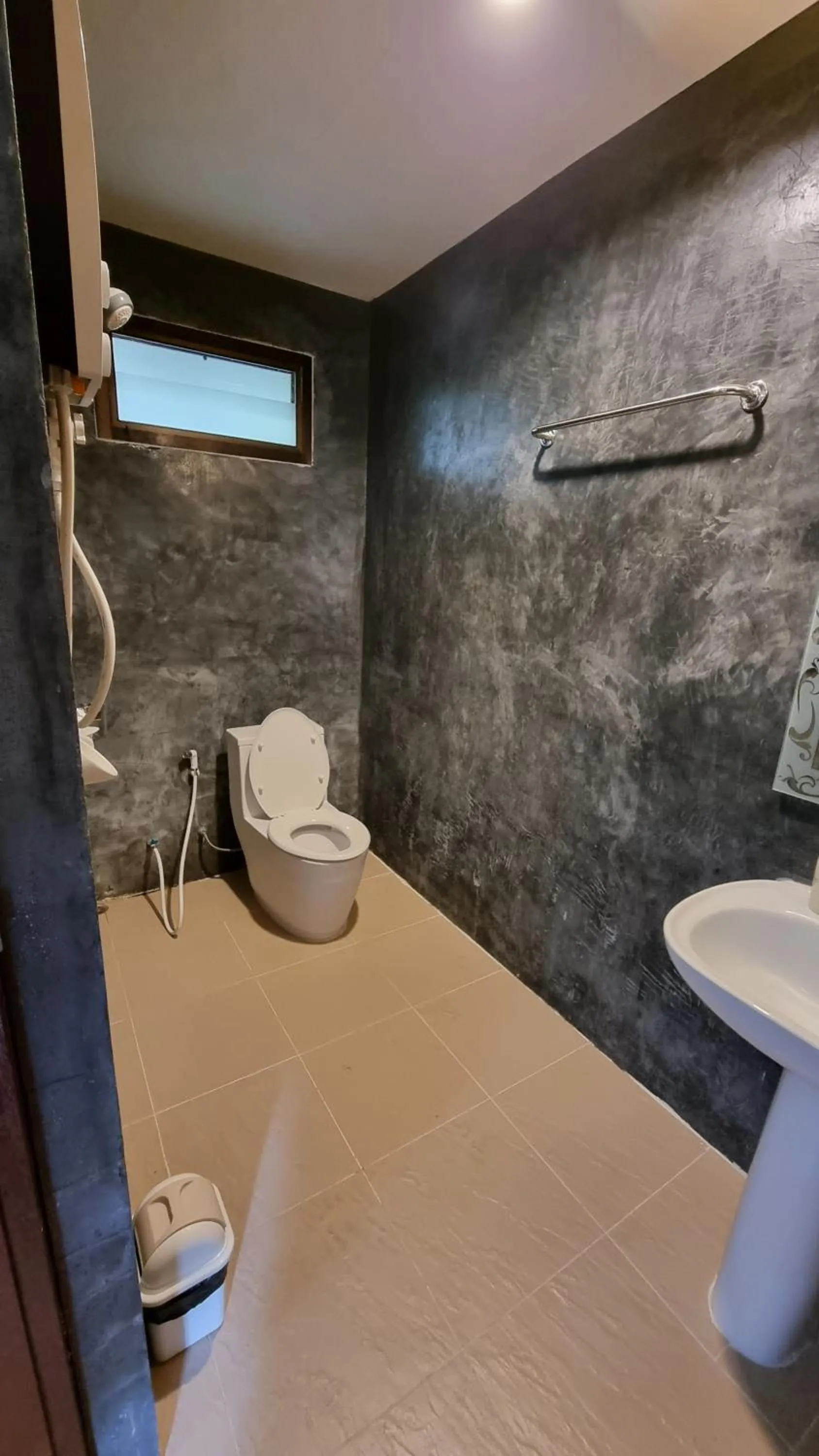 Shower in PawPaw Resort