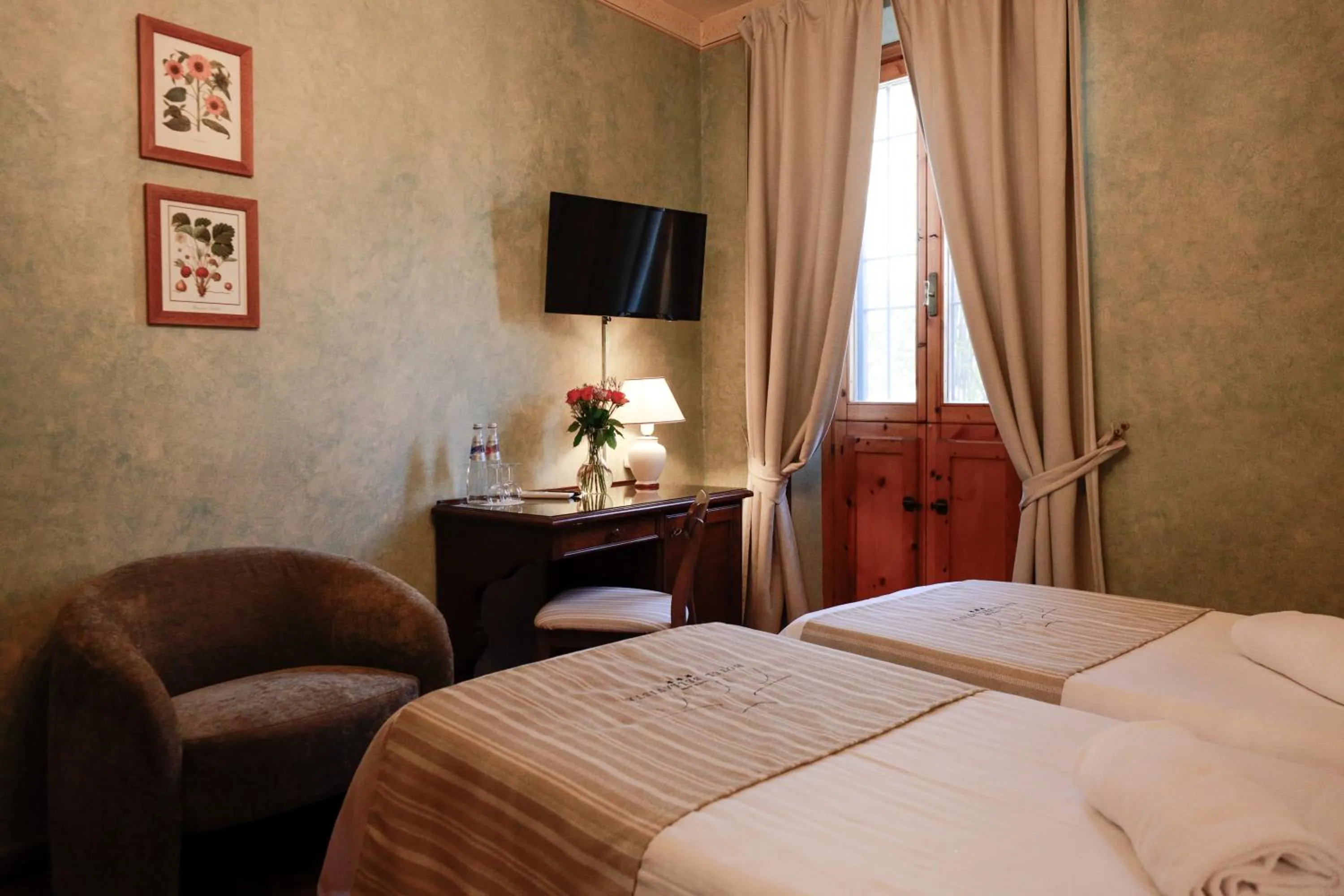 TV and multimedia, Bed in Hotel Bellavista Impruneta